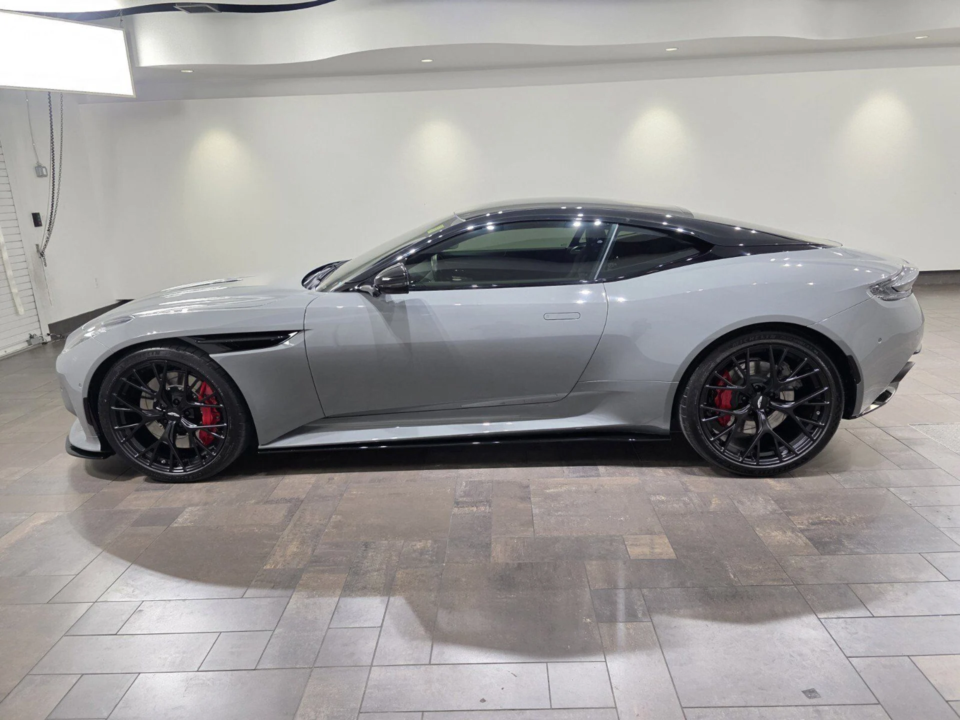 mph022_265518403_cf6cda1f977488b10b373d10e6ad6ba4_ebb4785de5