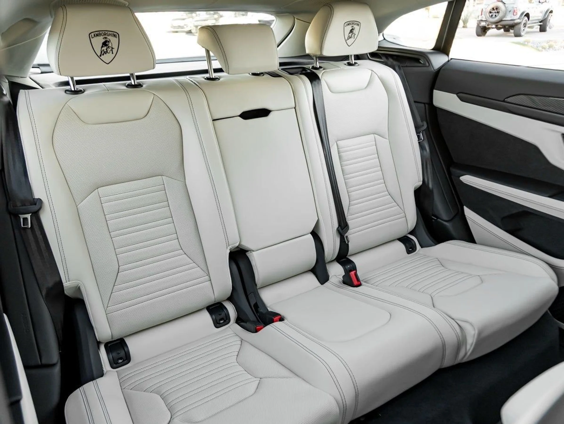 mph022_2655841783_23_def60bf0a9