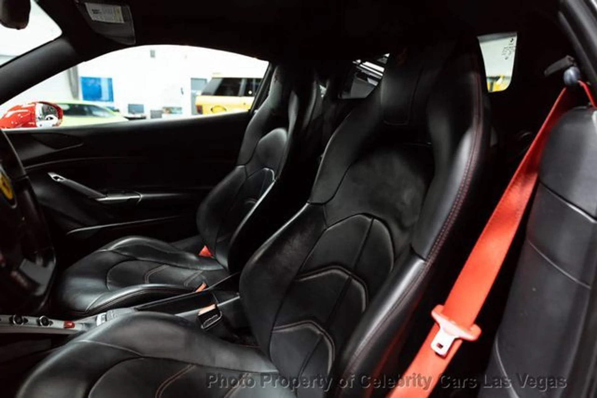 mph022_2663000493_used_2016_ferrari_488_gtb_2drcoupe_9707_23063335_27_640_90770ee779