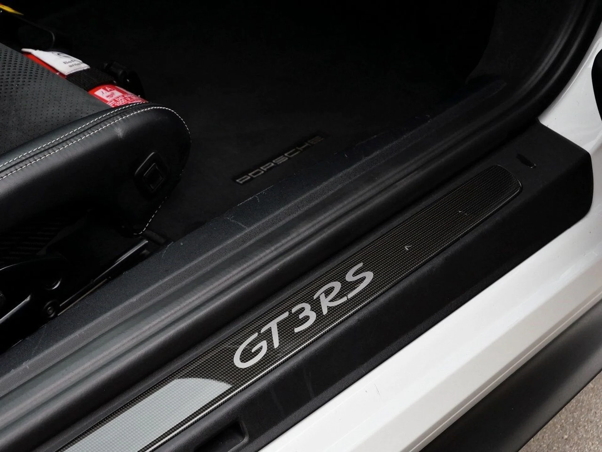 mph022_2671635727_ca7470b6199eb1e69cd7a9b906fe30d5x_a5f570b1c3