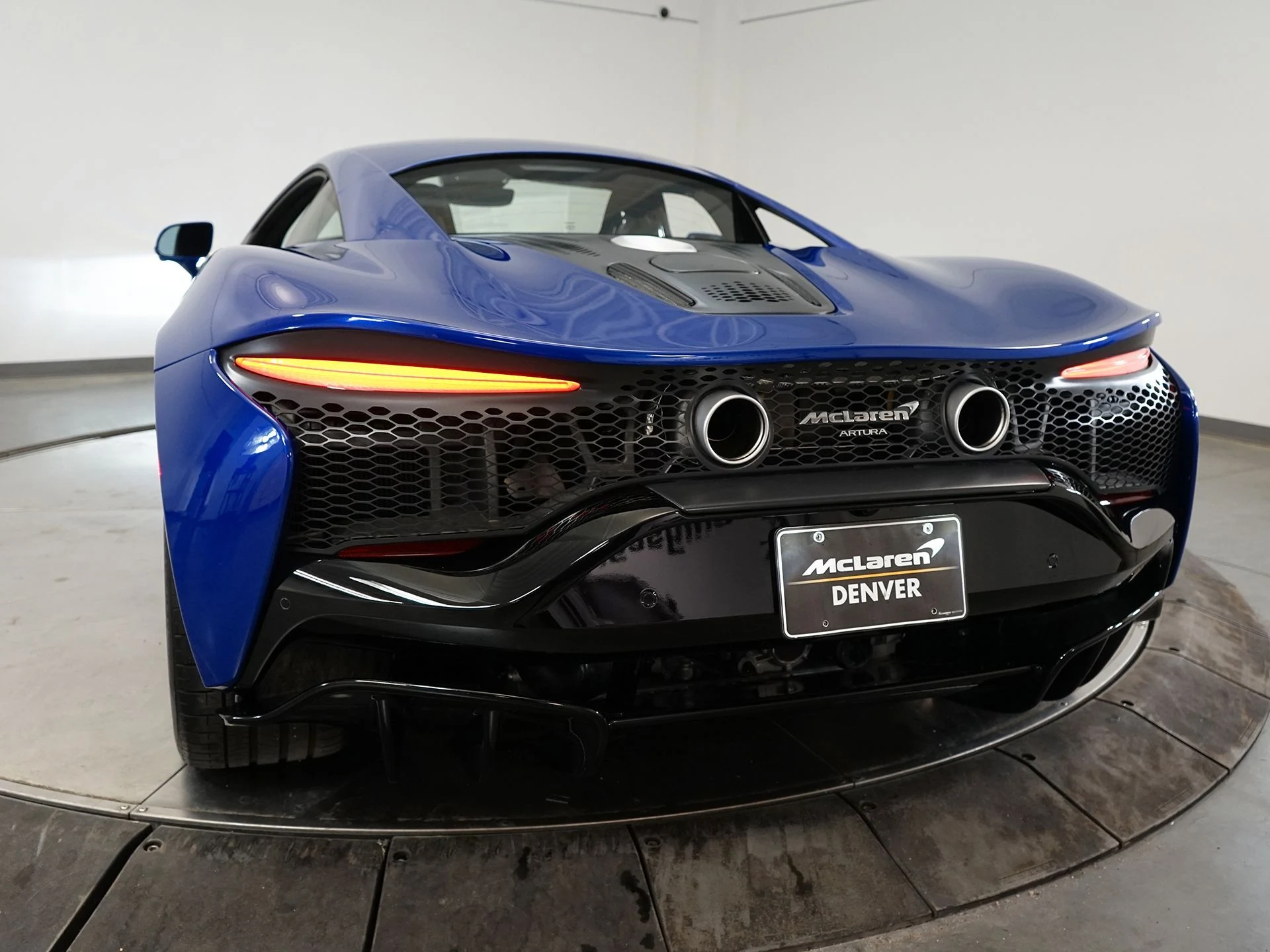 mph022_2679357862_8e3fcd60e99c0dc73ae7a1c59d8f7294x_40a69f4bd0