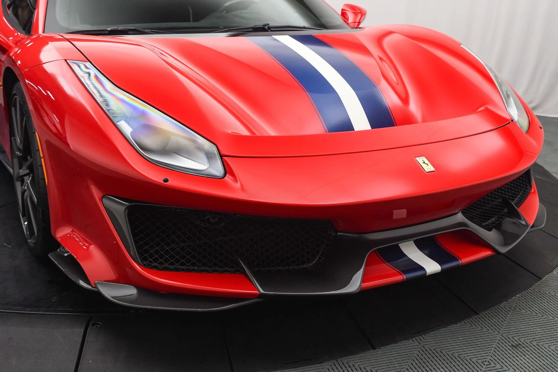 mph022_2685604199_Used_2020_Ferrari_488_Pista_Base_1757453178_0db092377e