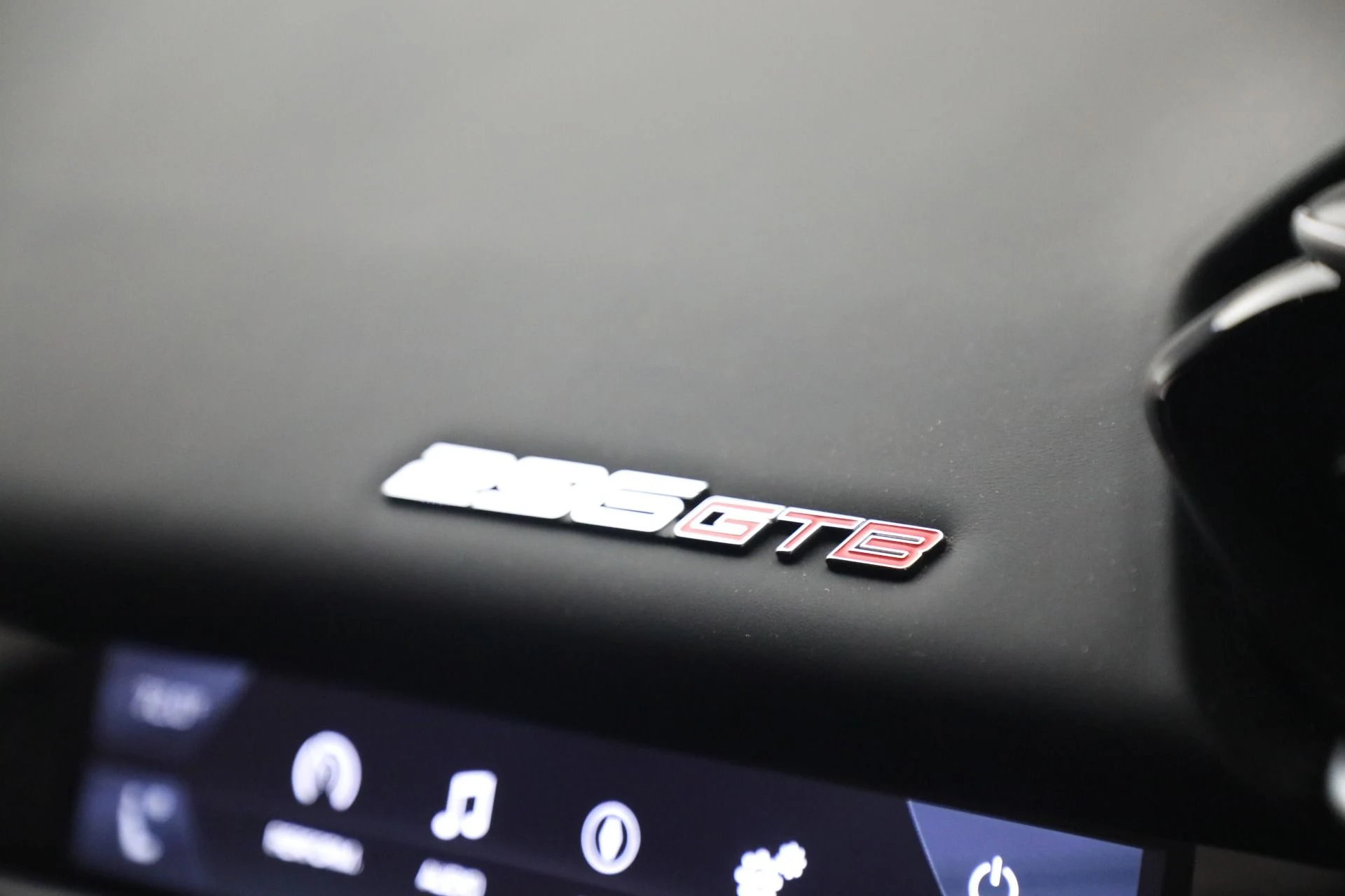 mph022_2685930928_Used_2024_Ferrari_296_GTB_1788012536_6ef45bd1e1