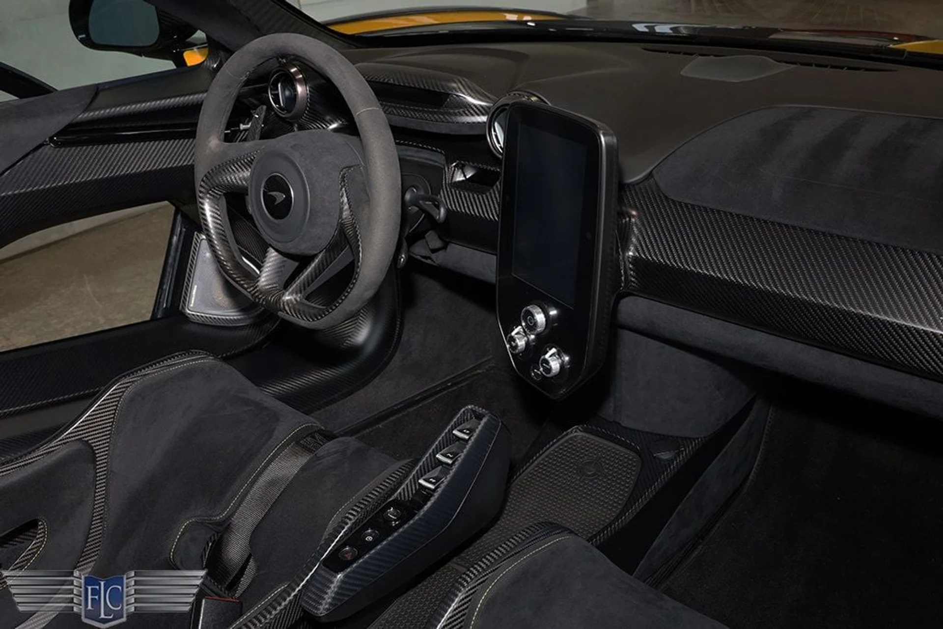 mph022_2688628581_used_2019_mclaren_senna_9689_22907327_23_1024_8bbbfb8e51