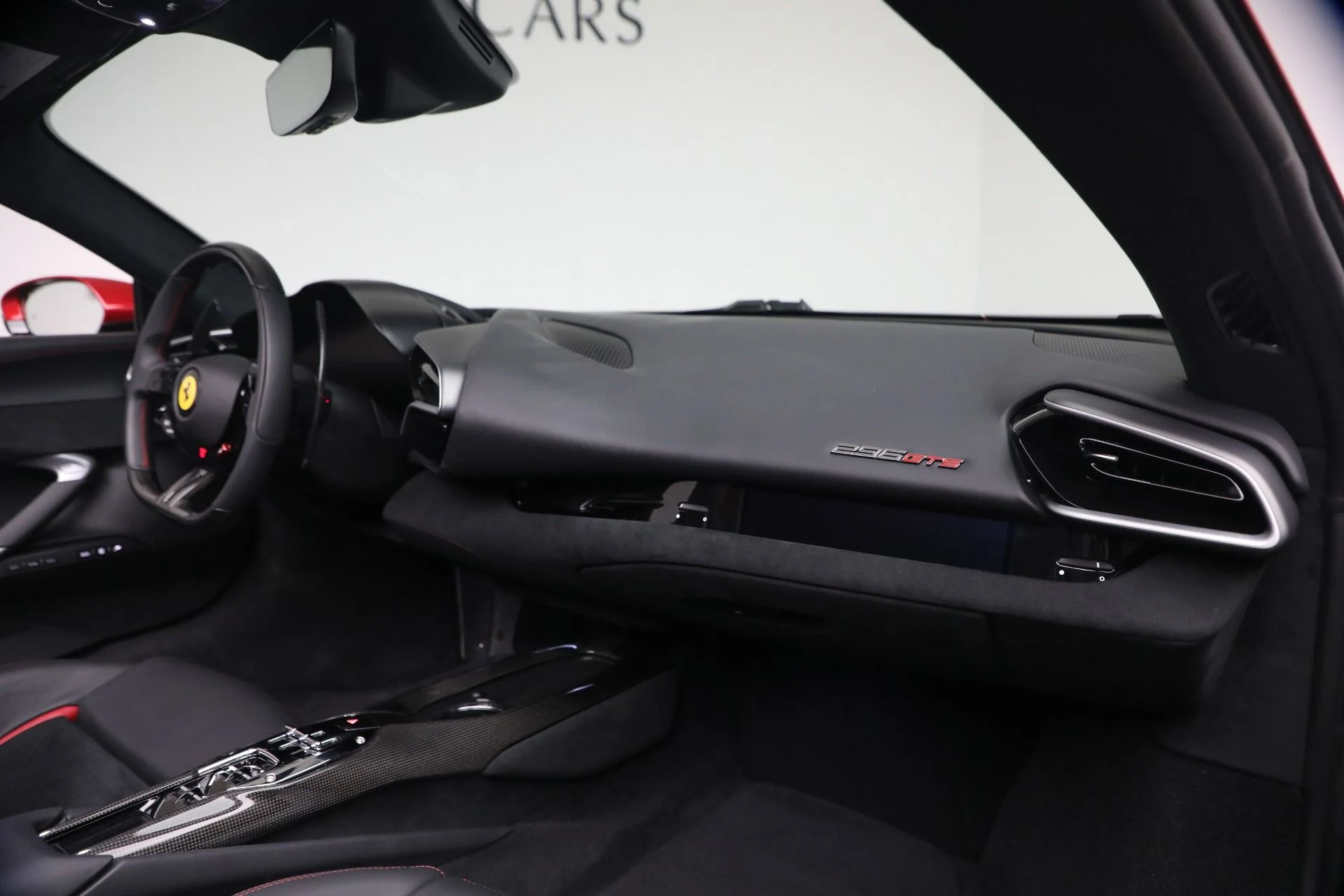 mph022_2692184054_Used_2025_Ferrari_296_GTS_1769548301_95c49ad542