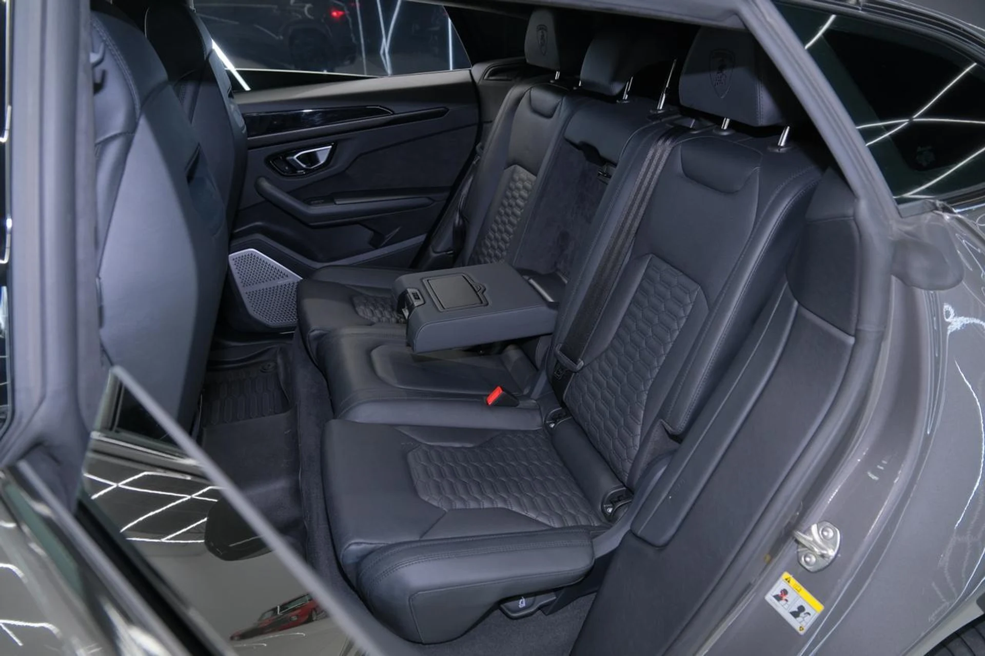 mph022_2697480527_f0b50dfa5f6784d3bc229030f472b8ce_c0090ebbb5