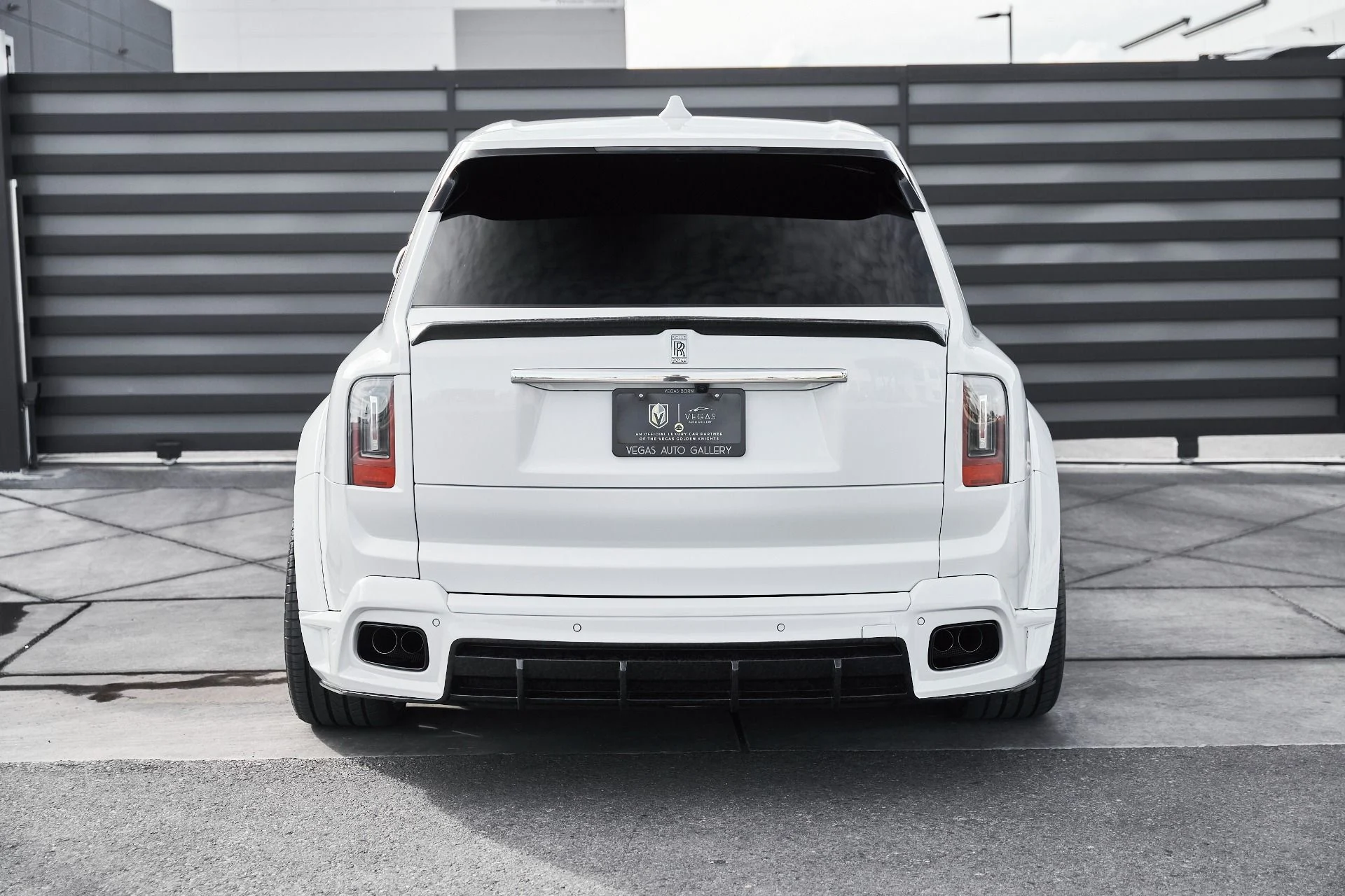 mph022_2701768702_Used_2025_Rolls_Royce_Cullinan_Base_1771003469_65cb227813
