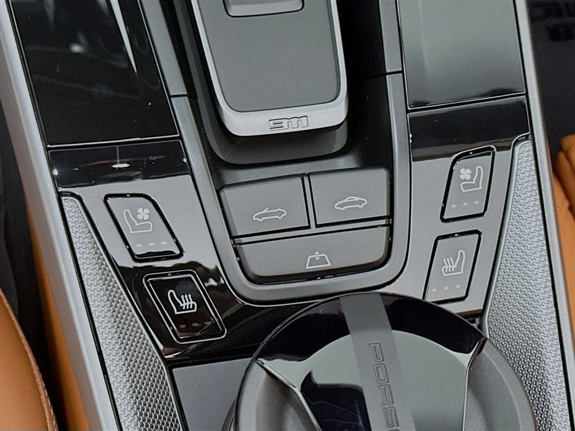 mph022_2703669548_400144a17b0edba869fa076b38a714b4x_ac6b0791a3