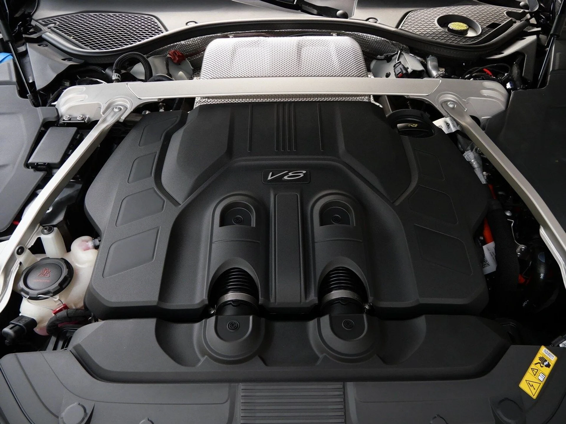 mph022_2704062354_84e1e9114283bbe665cdf1e0d2b6be2bx_eba460e8d8