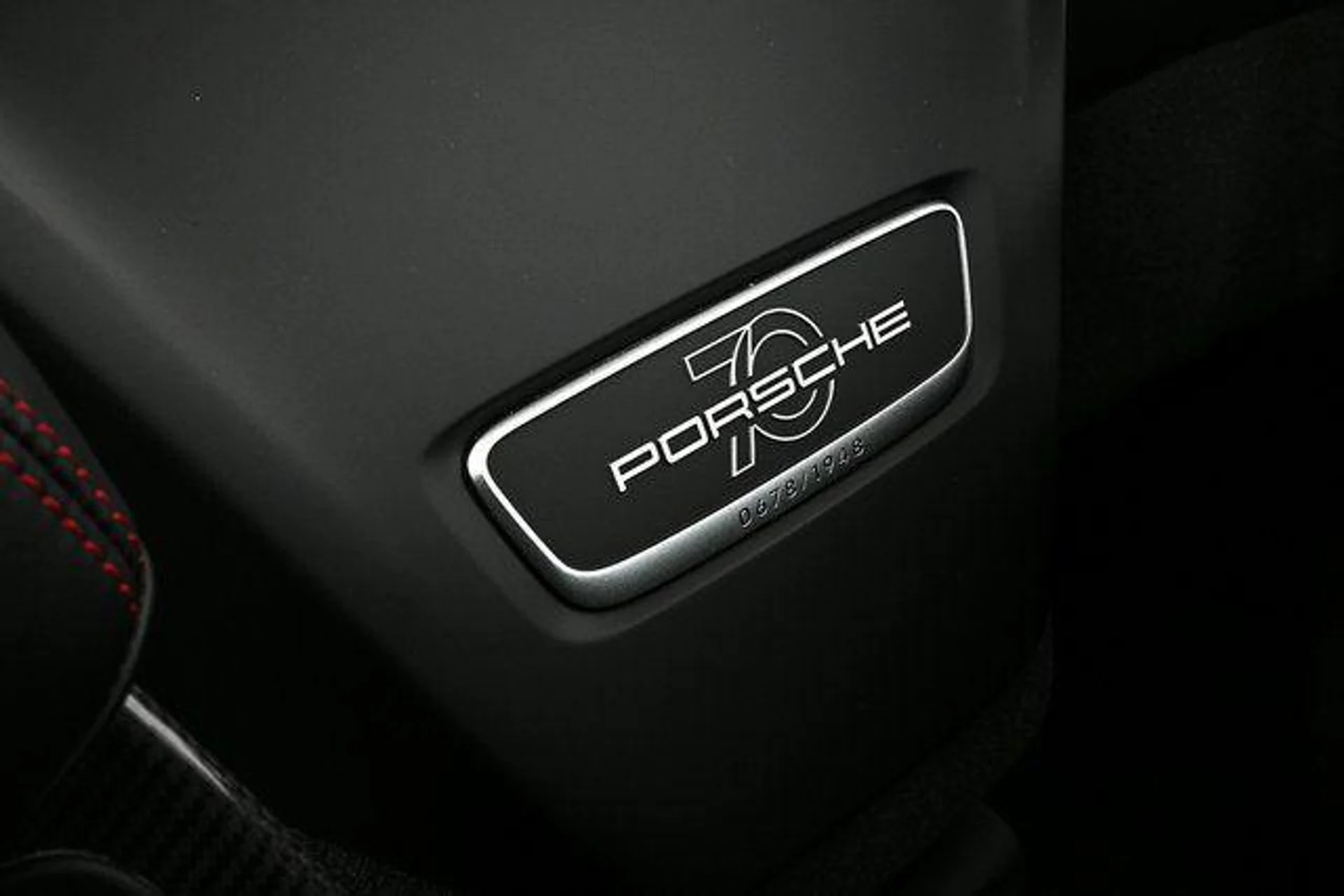 mph022_270948674_9kh_Yadt_Sv3z_S_Sw_Li_Ek_SK_0_Hk_Z_Gb_A_dfe4a797cb