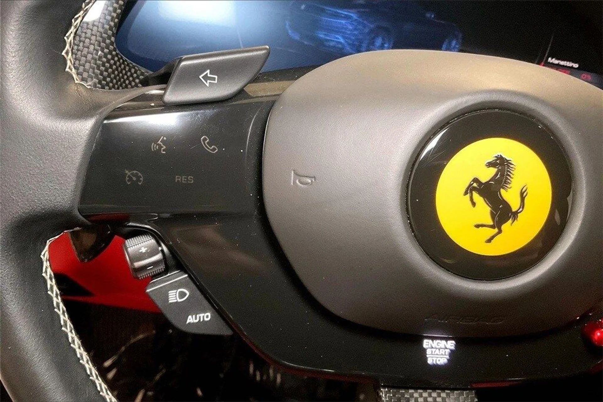 mph022_2712889319_f1407b3e872af682a8080ce9daf2e232x_126bbb996b