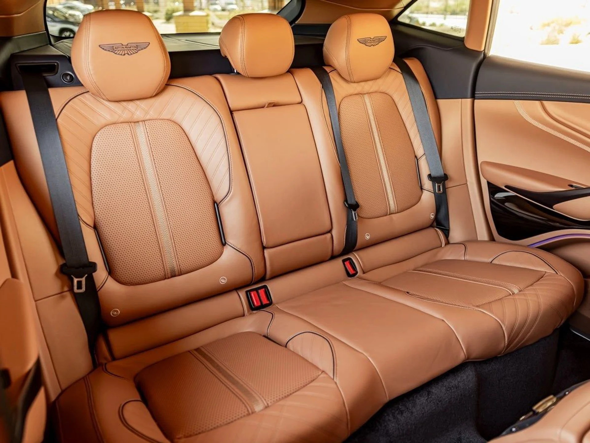 mph022_2717424872_23_5a9ef6ea91