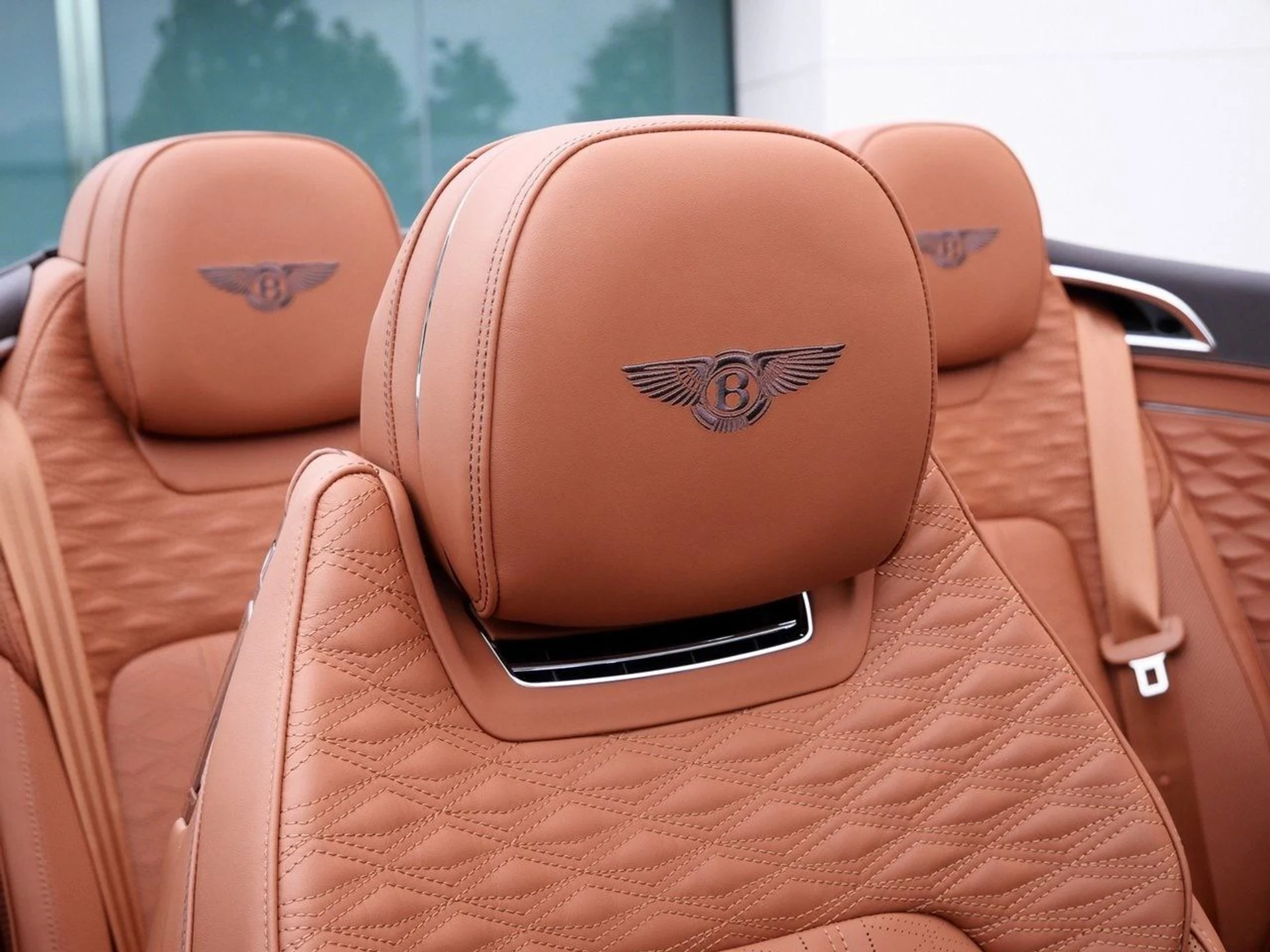 mph022_2719947388_a175a4ee45db921df4717655f54899e0x_68b330f632