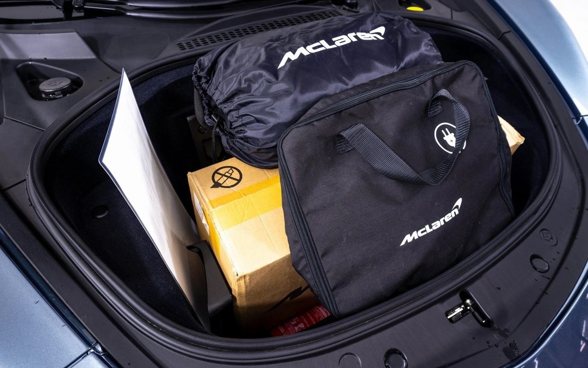 mph022_2722063723_487af941c74349a683b38d66d6d673c2x_375b88df9d