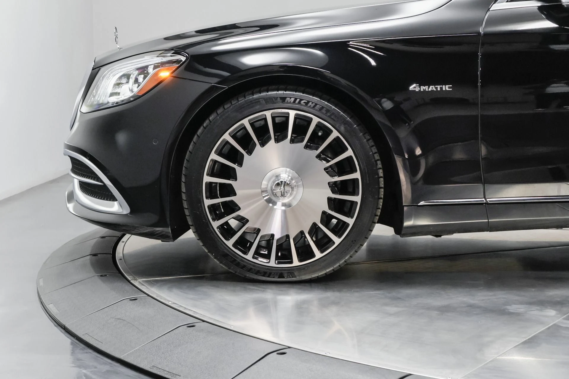 mph022_2726910141_Used_2019_Mercedes_Benz_S_Class_Maybach_S_560_4_MATIC_1761681414_65f754ef43