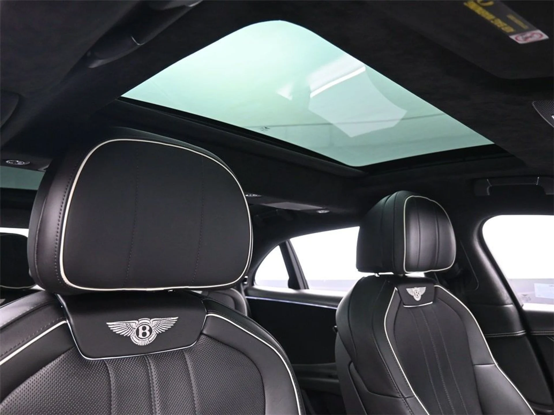 mph022_2735698865_97a5e5ebf85e891837c2de5584fdc3bex_90594731d3