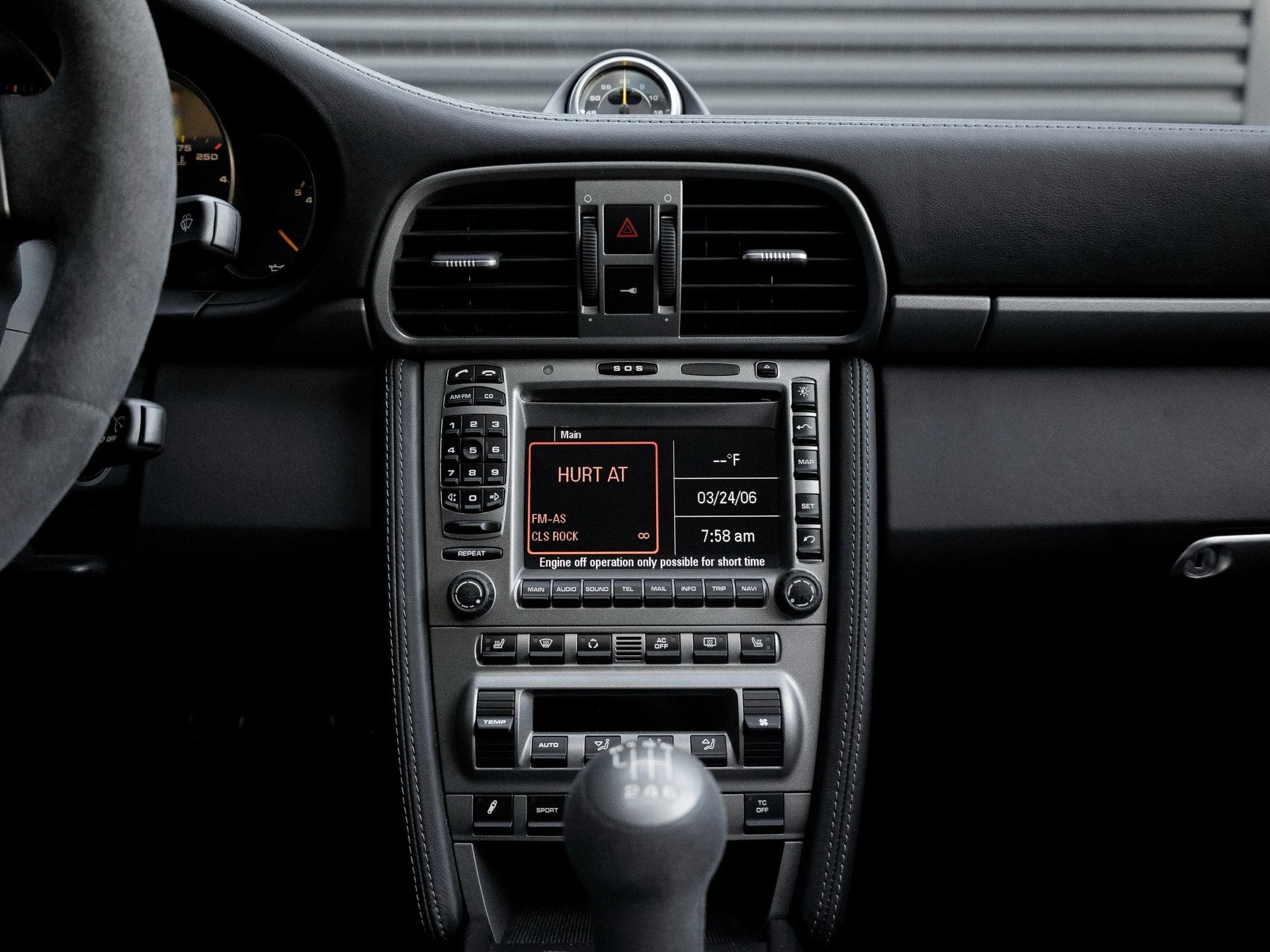 mph022_273611291_23_b74921c252