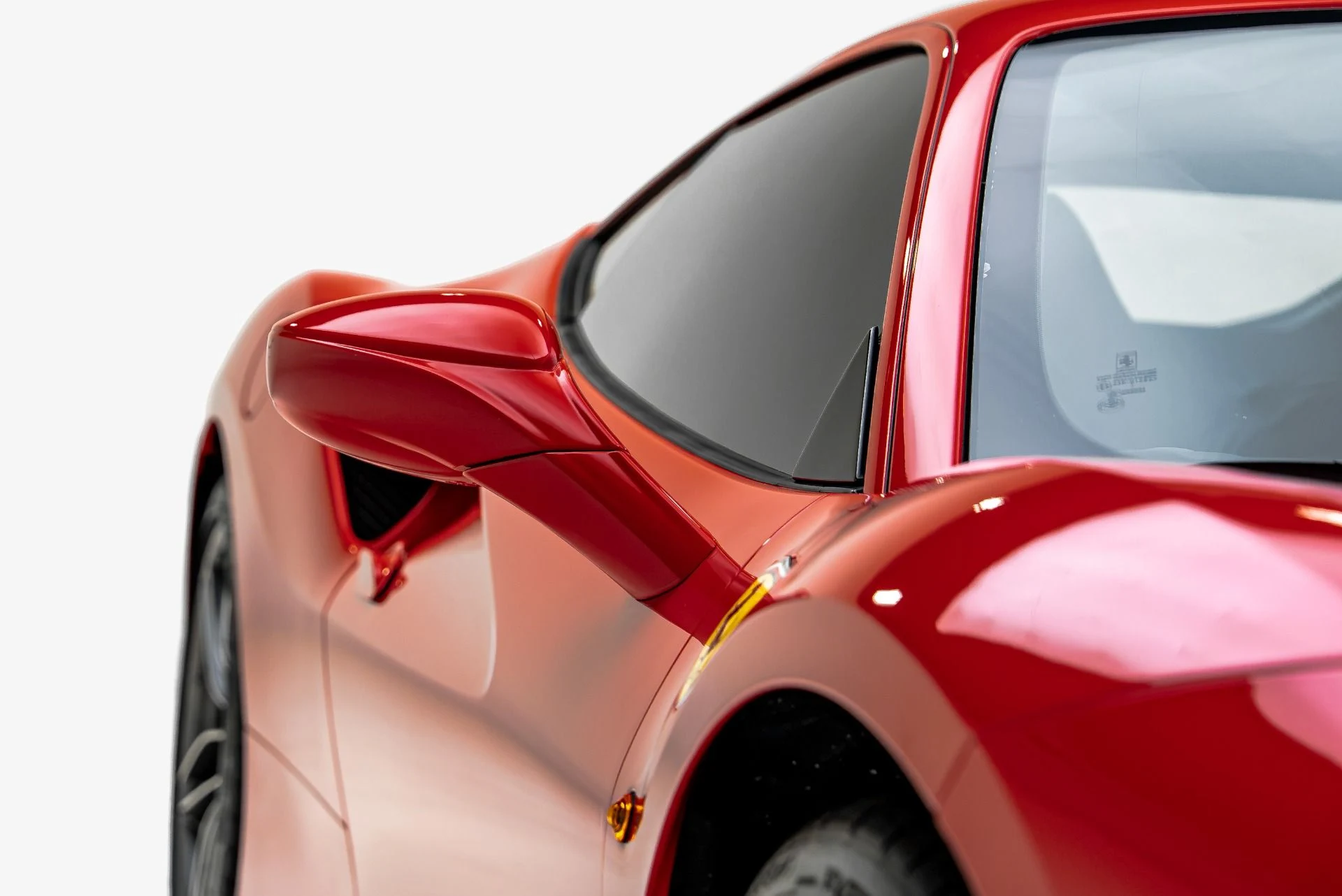 mph022_273843284_Used_2018_Ferrari_488_GTB_1784764933_2611cadbe5