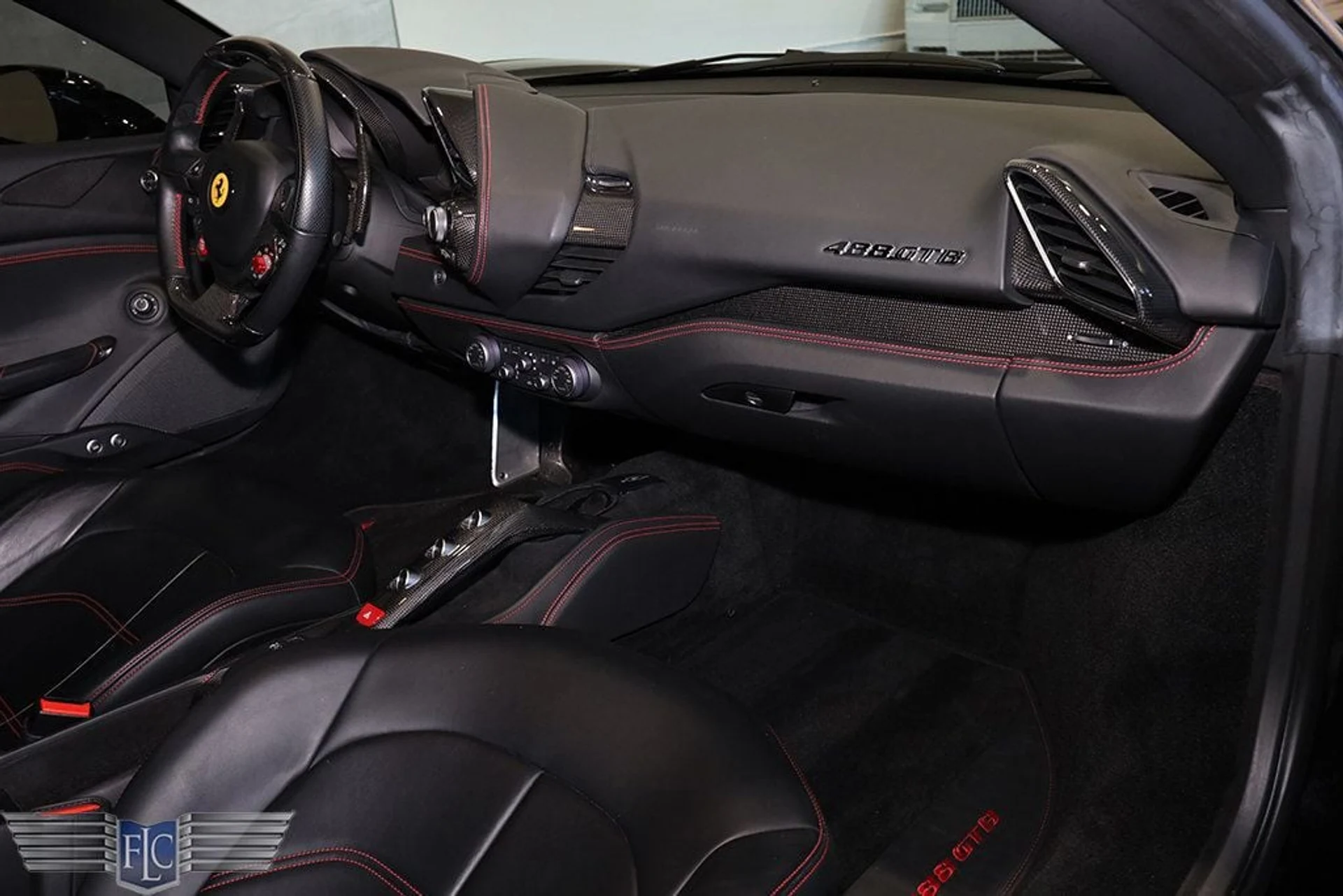 mph022_2742608279_used_2019_ferrari_488_gtb_coupe_9689_22945041_23_1024_d53a96f008