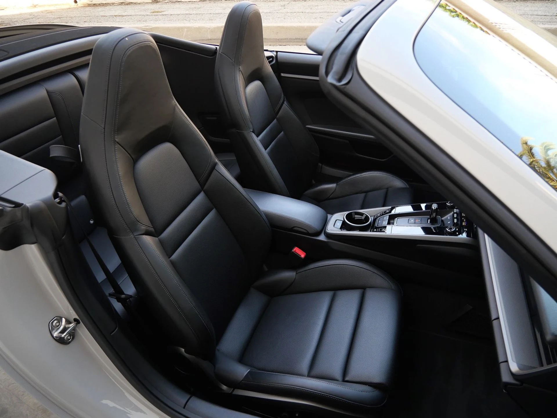 mph022_2763261929_5ff56a6380f3833892ef071af6c9df00x_8a35f453ec