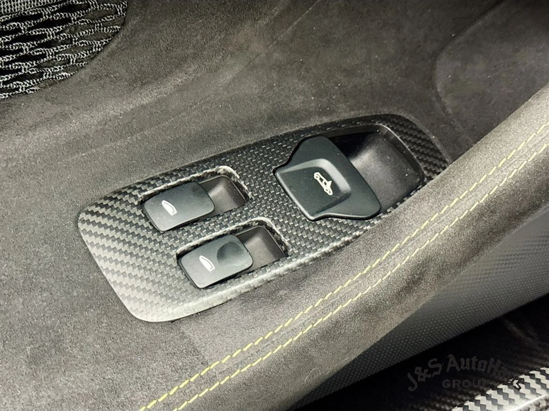 mph022_2763919436_krm9bshwio3vmntiv3ubduaoheeu_3bba5369bb