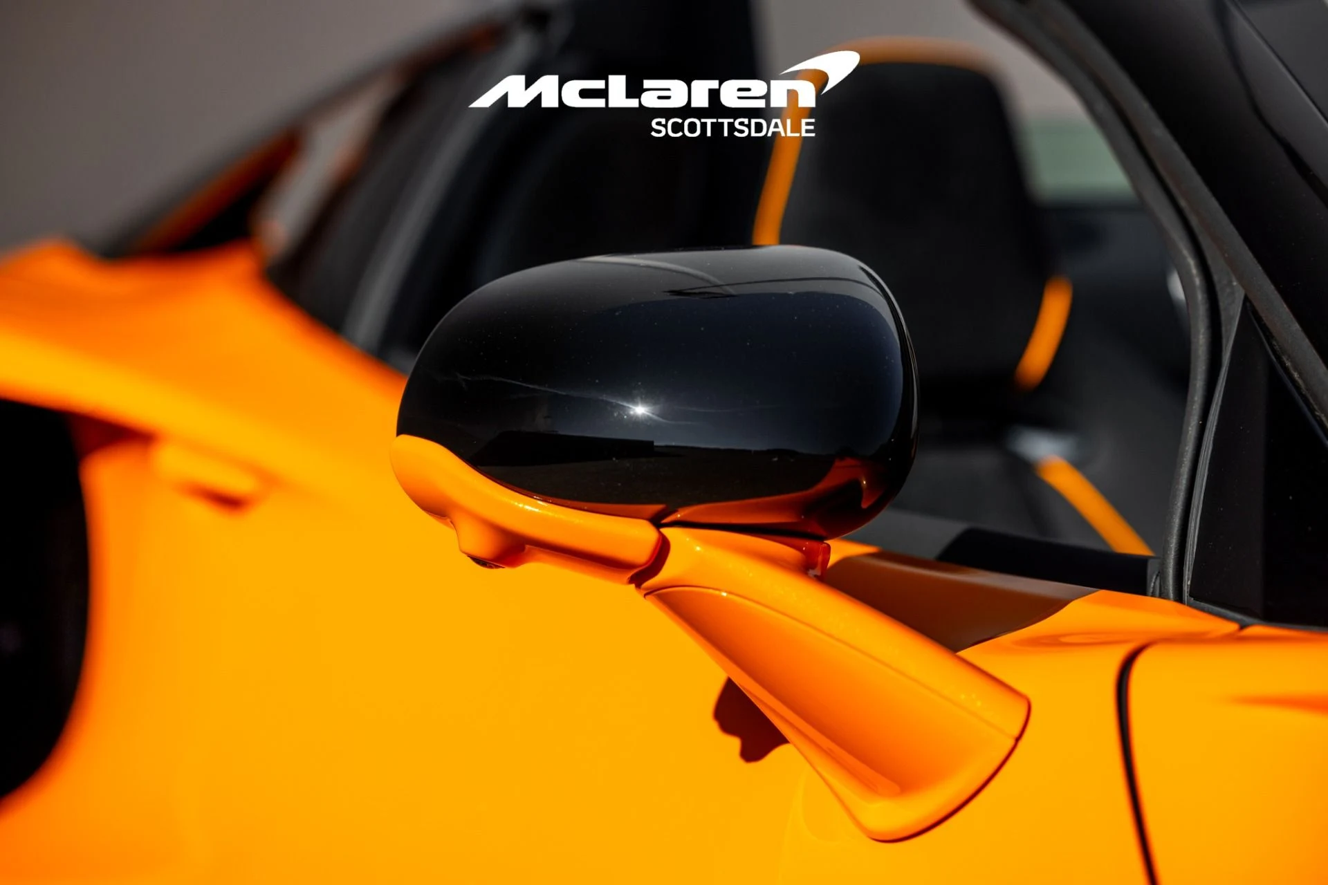 mph022_2765360639_Used_2025_MCLAREN_ARTURA_1724732382_ab5f19baee