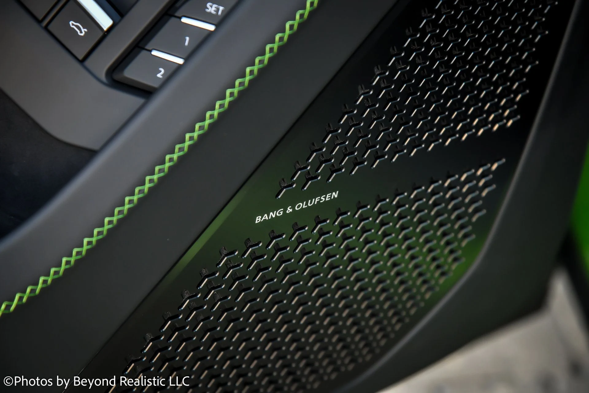 mph022_2765535373_1133a4e0b66581d5fb1a9661838dd88ex_7c4d8e500e