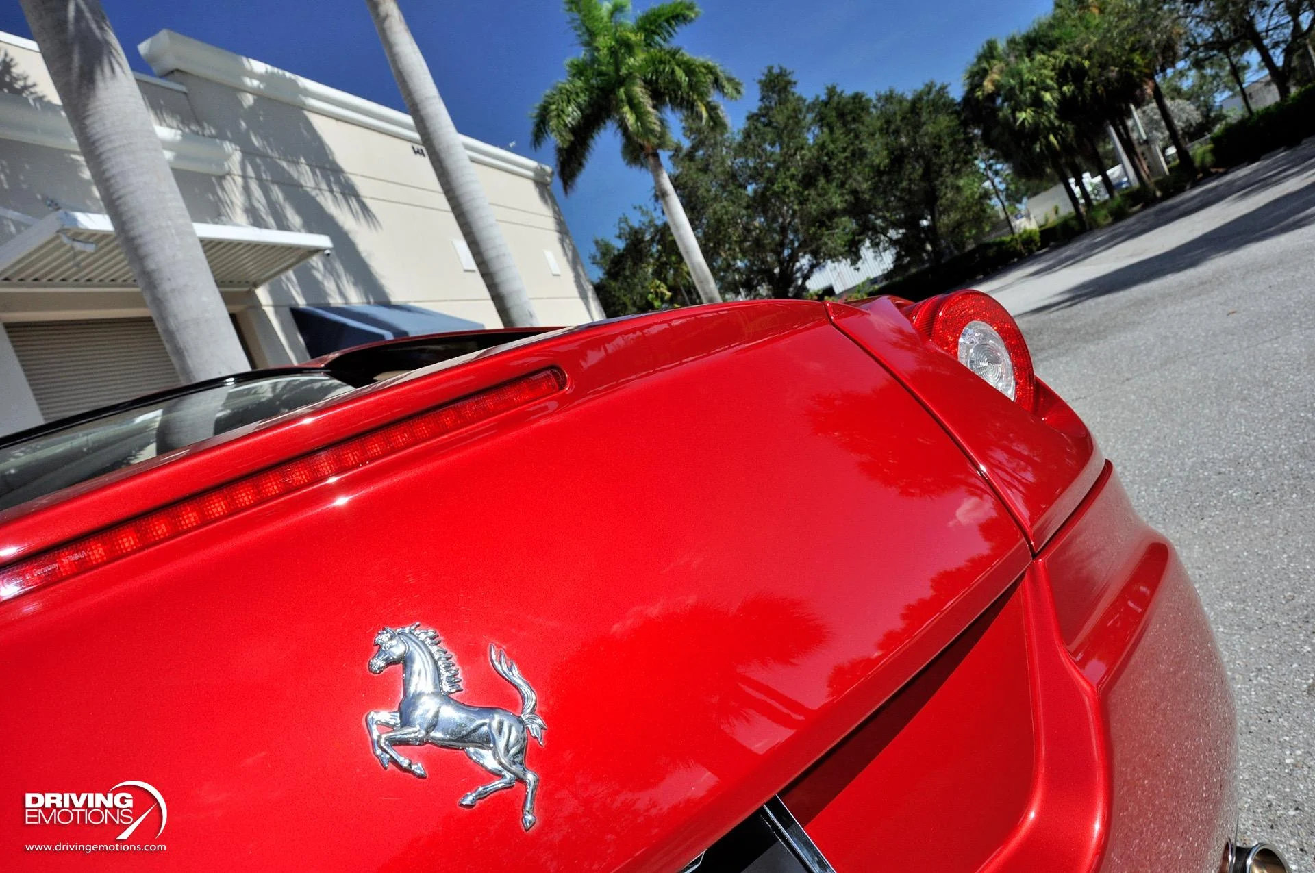 mph022_2769381065_867_p23_l_1b1b815a8d