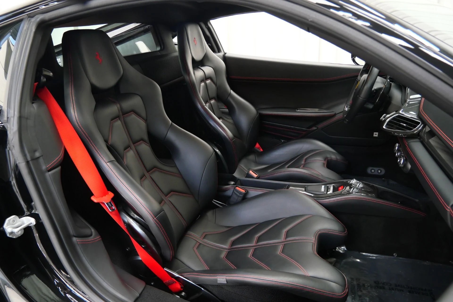 mph022_2769487460_Used_2015_Ferrari_458_Italia_1752857169_c72408b3f1