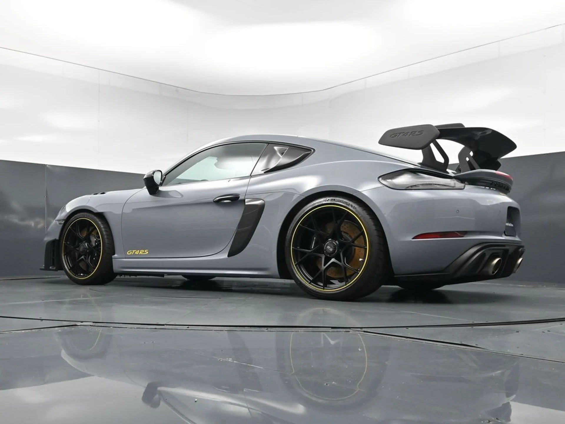 mph022_2775504764_3130066fa9d04d7c9317473132f52efdx_318e233326