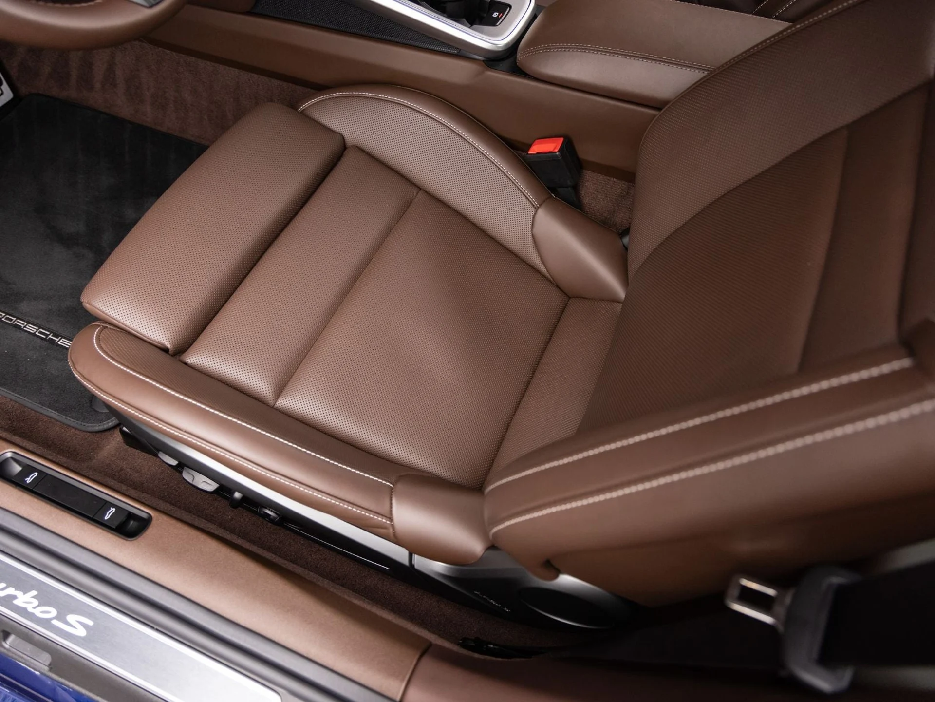 mph022_2776101834_23_3540e0a280