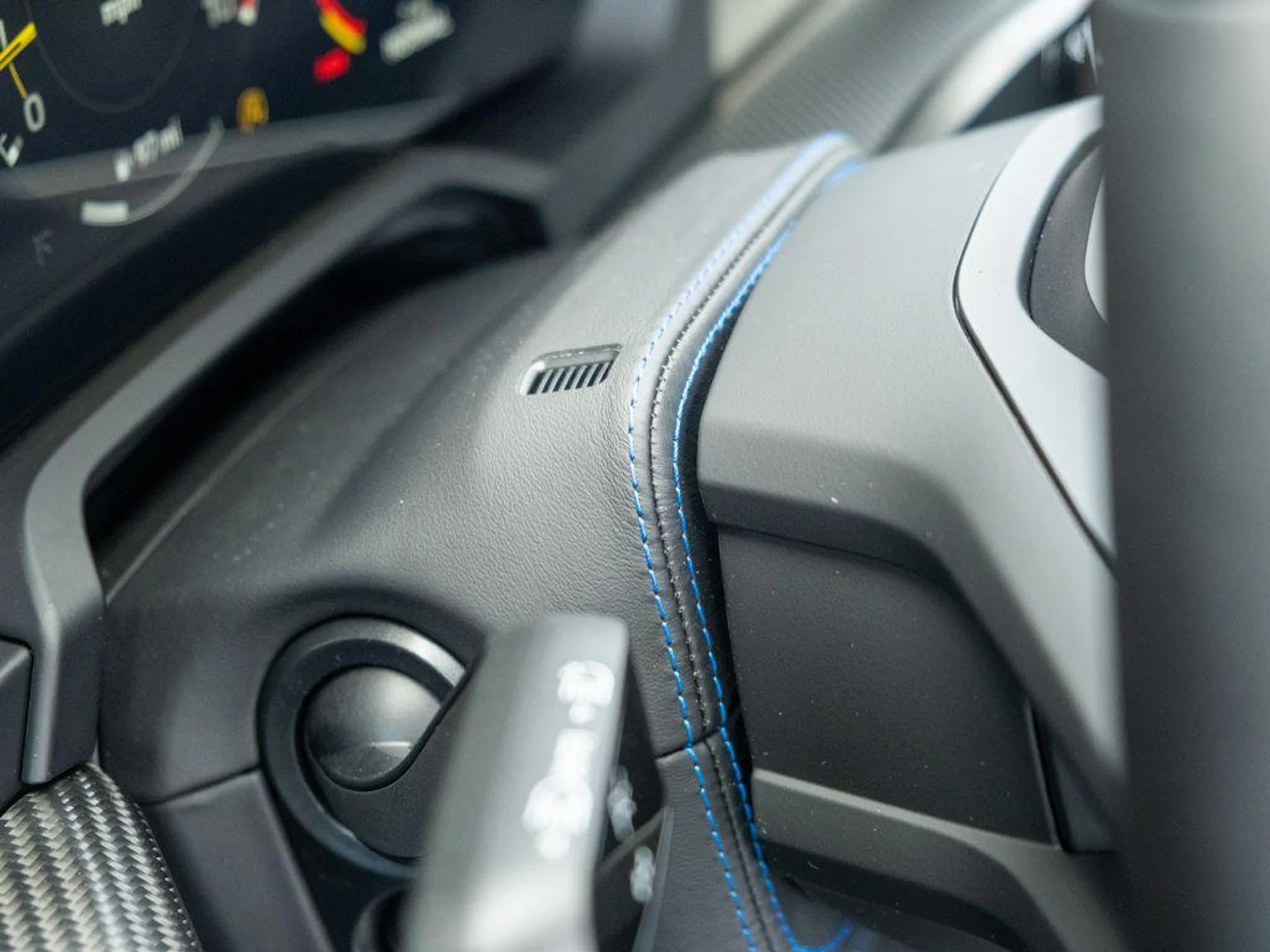 mph022_2781799764_mz_Yb_Sx_P_Irx9gn2k_F4u4gp_NHQ_54k_67c13b9dc8