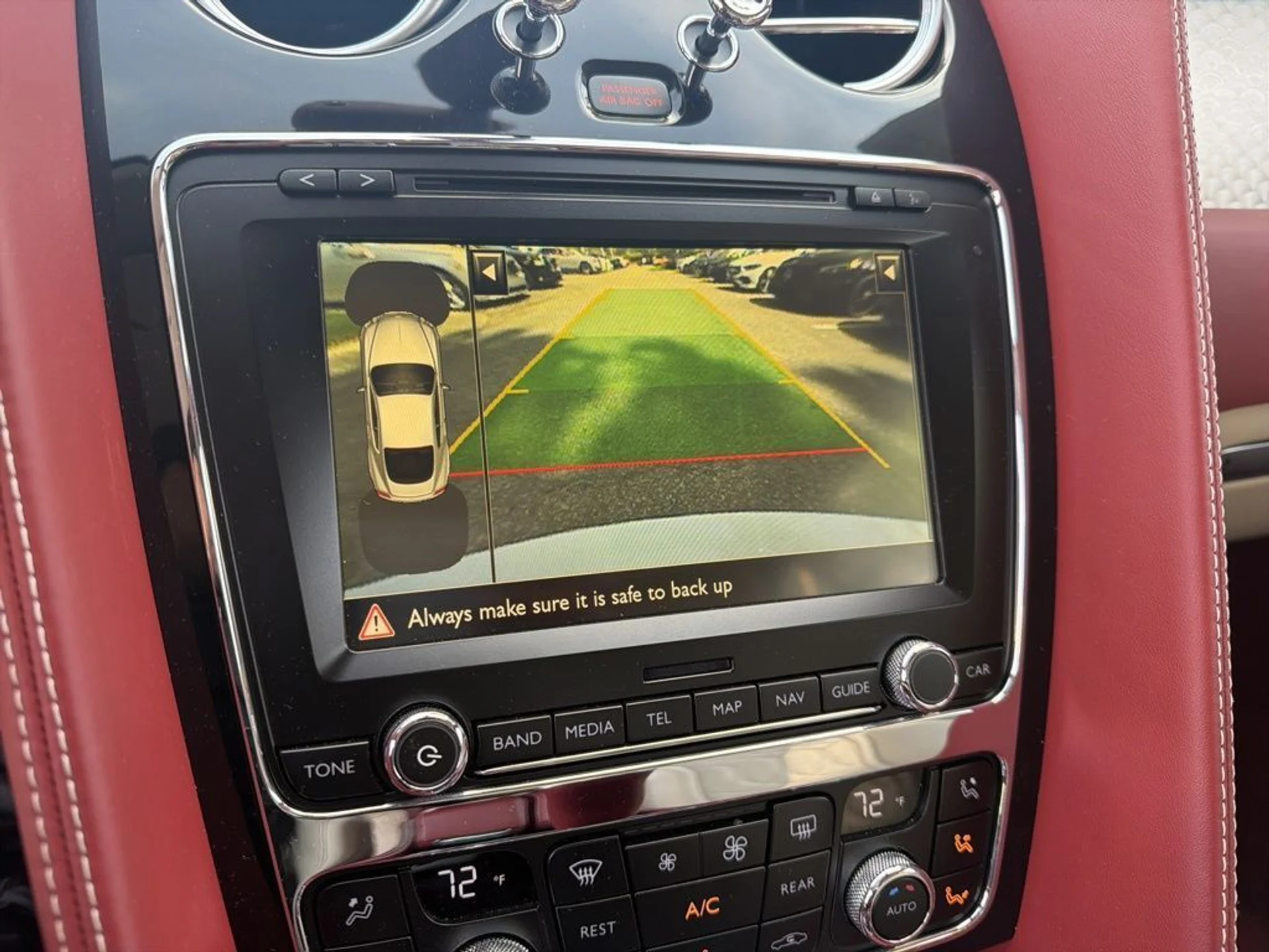 mph022_2784024964_i4j9qgd742gd54b11sdxedwflht2_4e7e353f2a