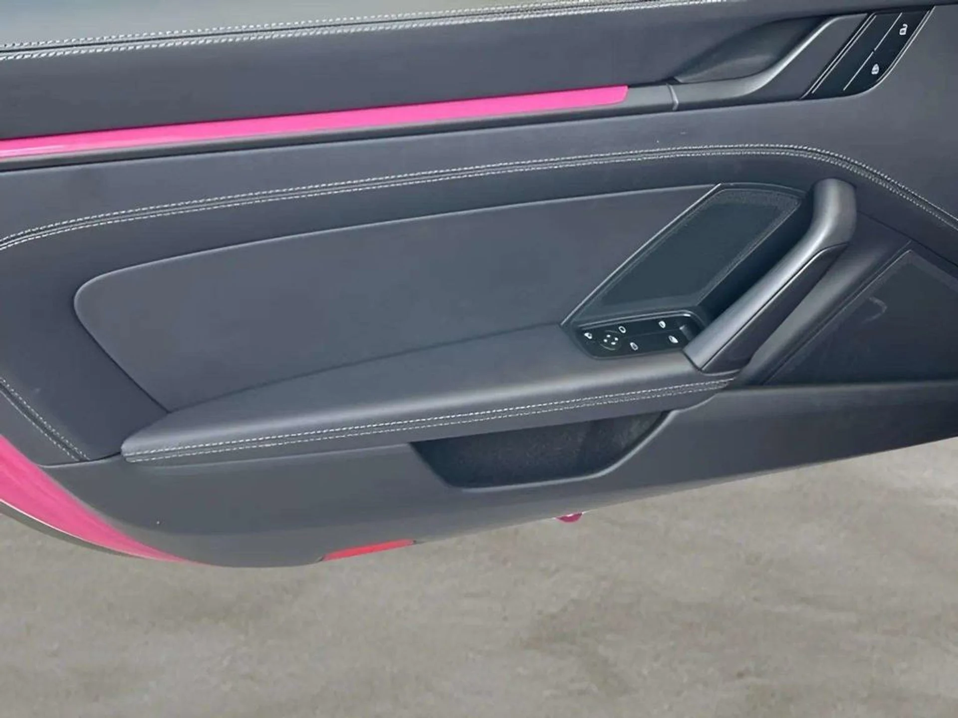 mph022_2789920002_30221060eefe3c1b65f24b06b5b1af27x_06d951faf4