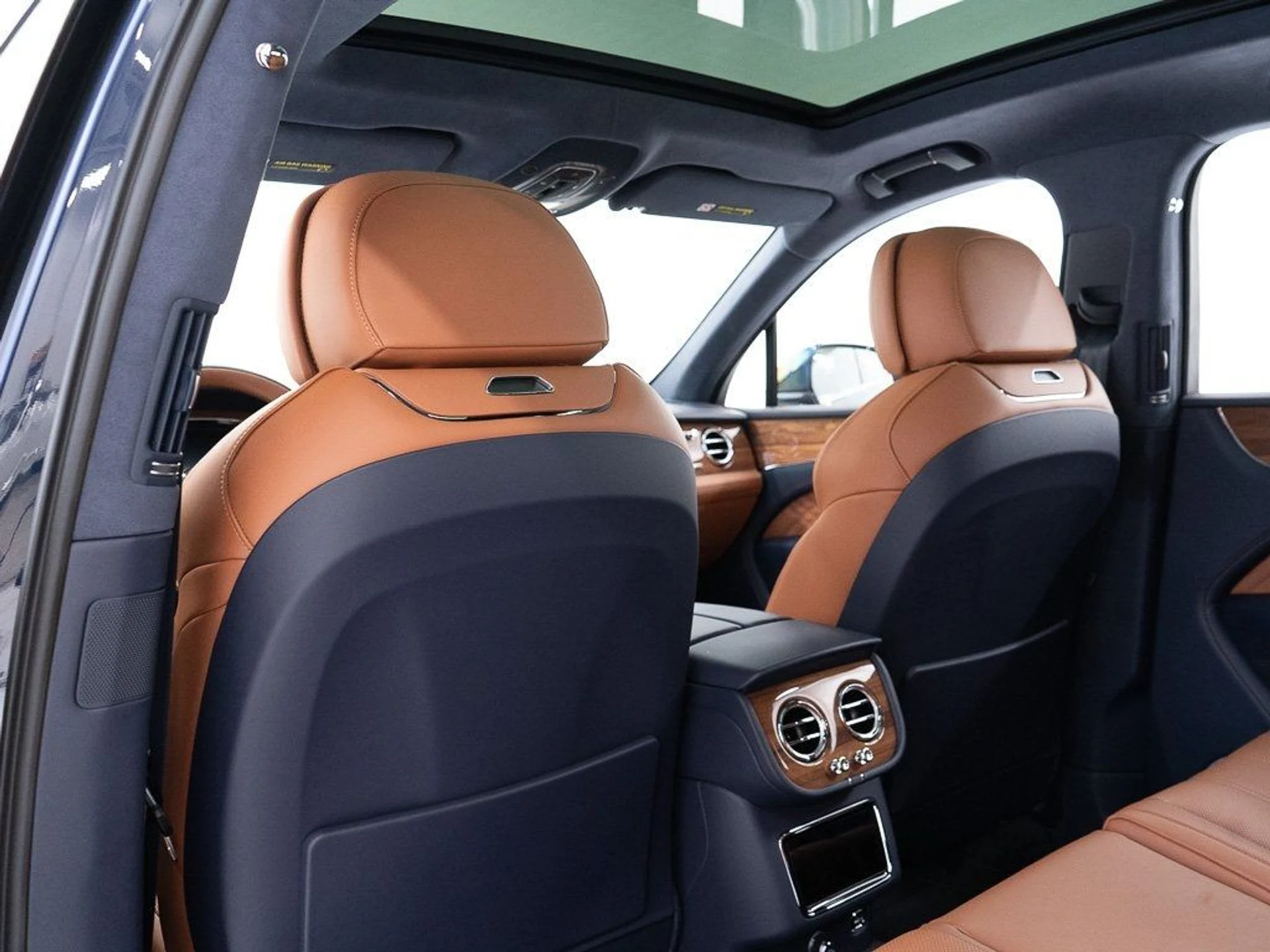 mph022_27941800_7c4fe29624ce29ddb6bda3e401ba42d7_cec4115027