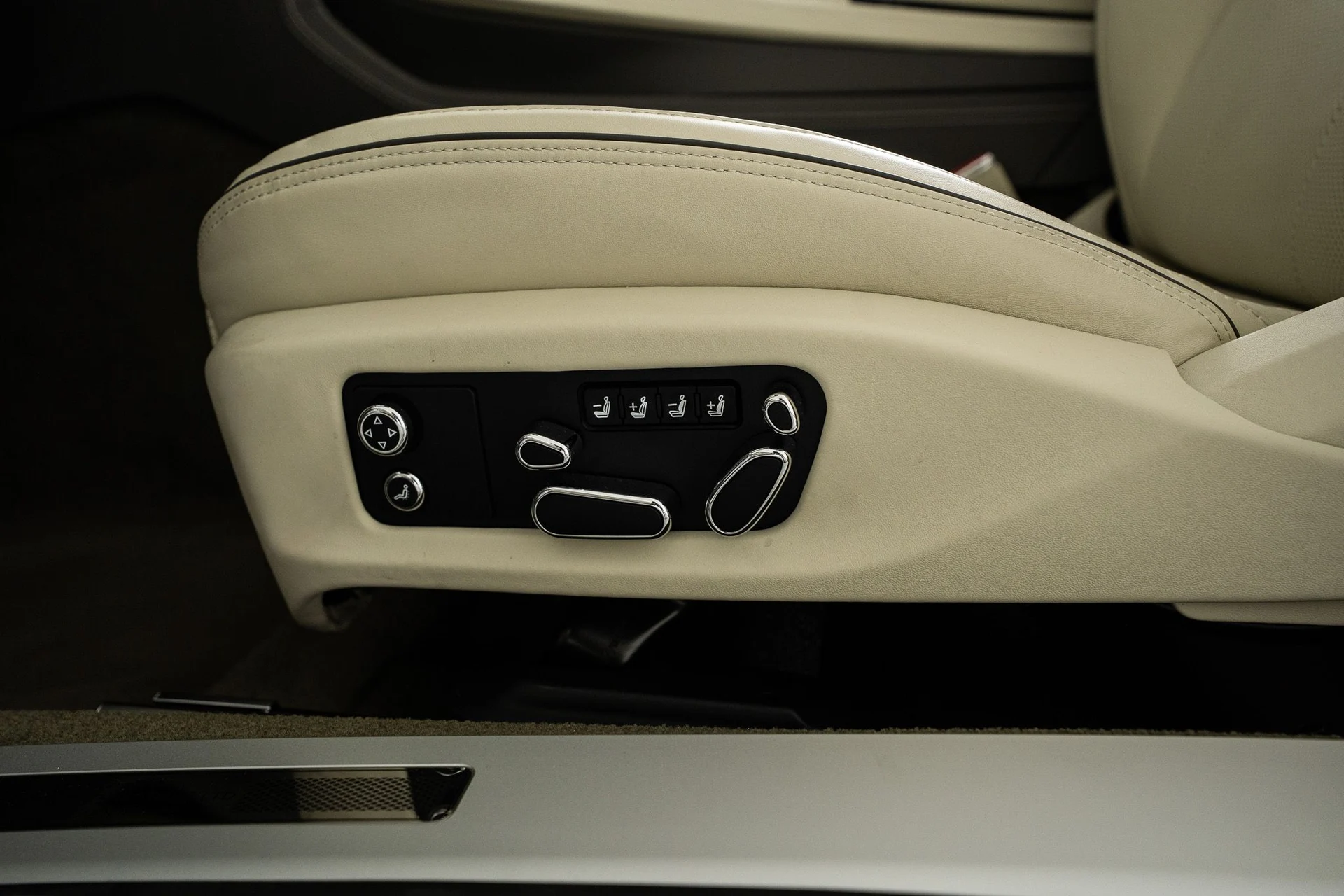 mph022_2796010505_2b7ed204_b6c1_48c5_8283_9848aac1d05f_05bded9a8f