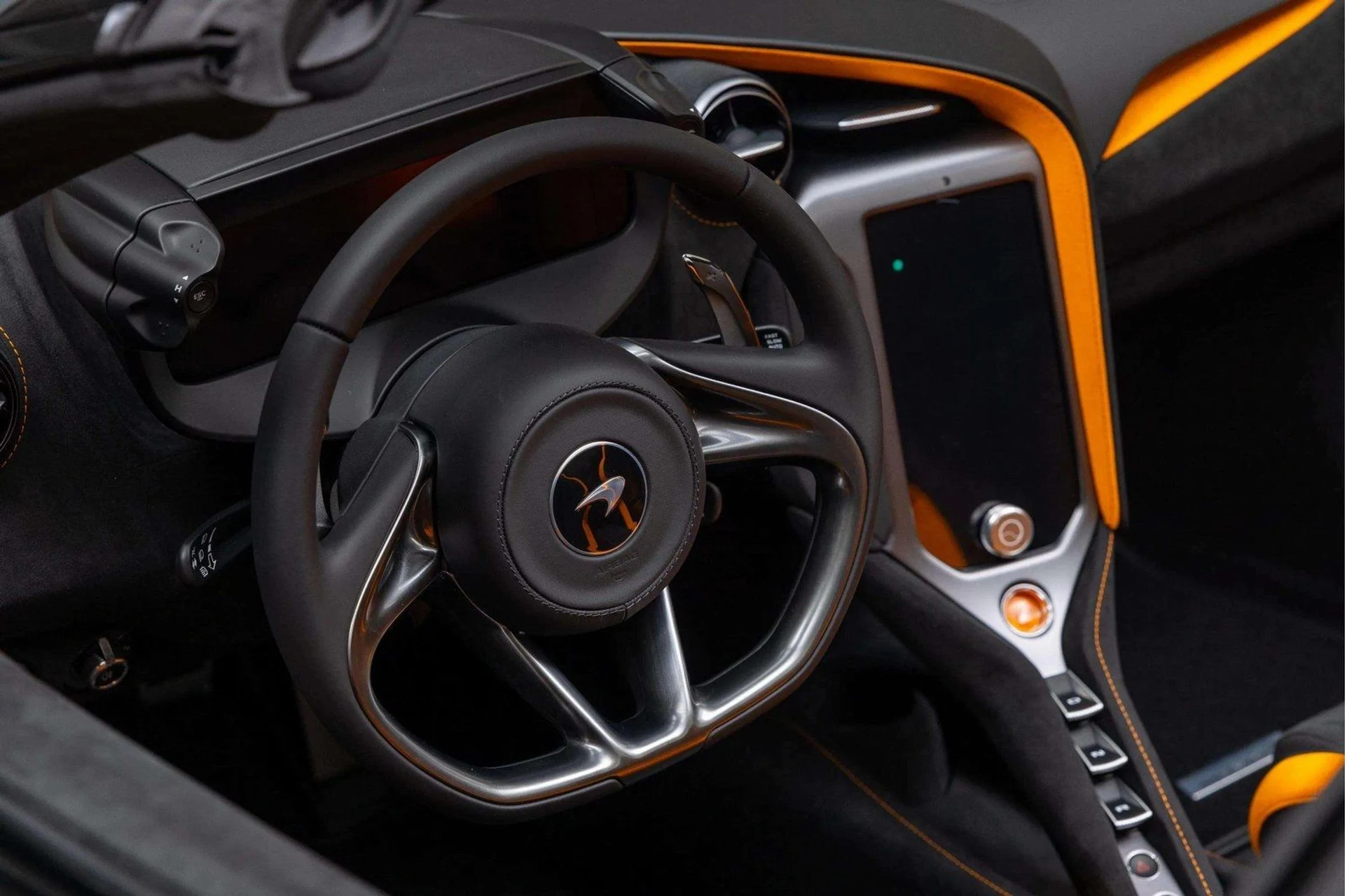 mph022_2802076795_image_23_52ea6b2602