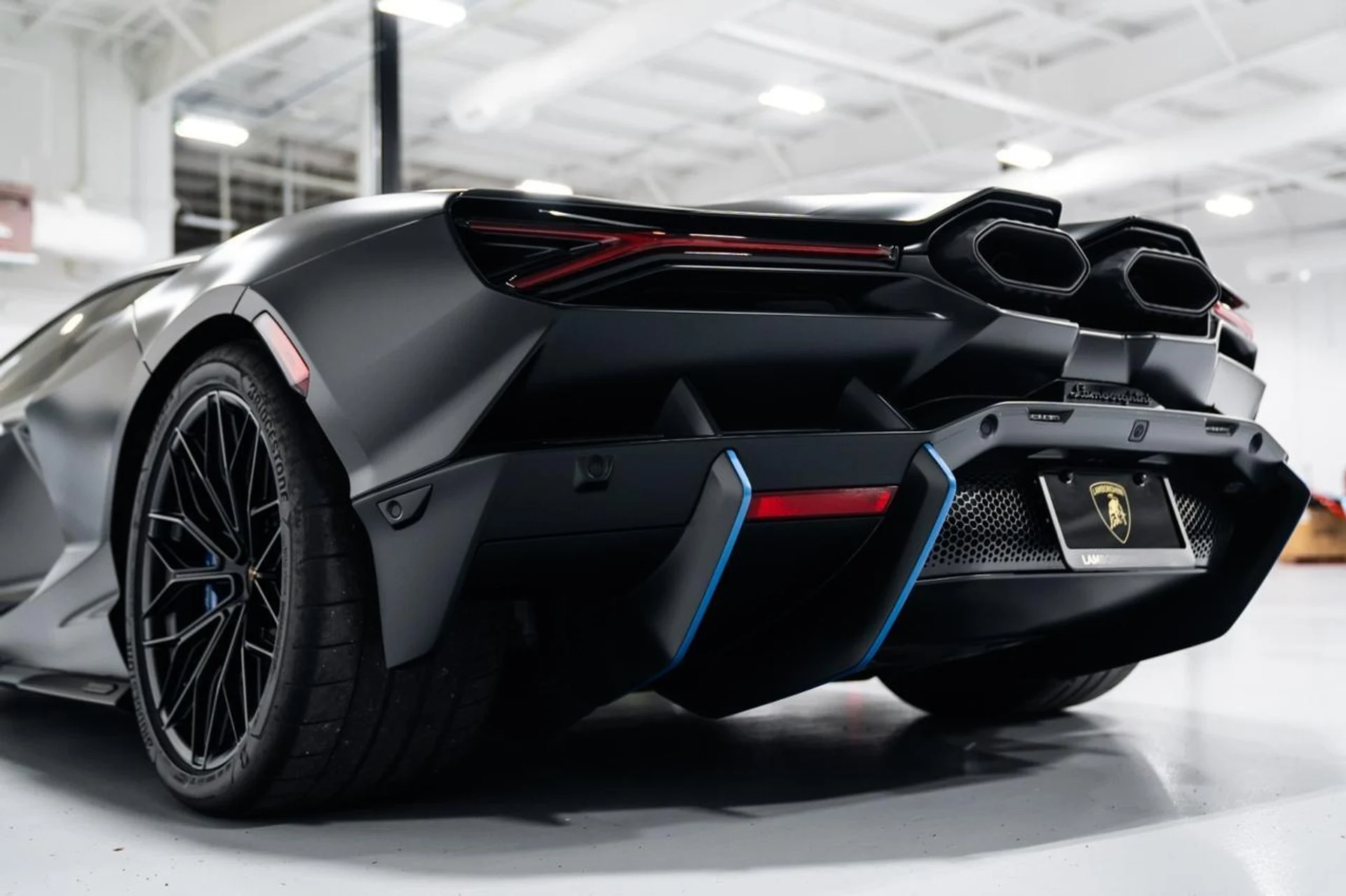 mph022_2811015772_2049d8a37ea42ad692daaf2b8b9cef1a_c9fd77624b