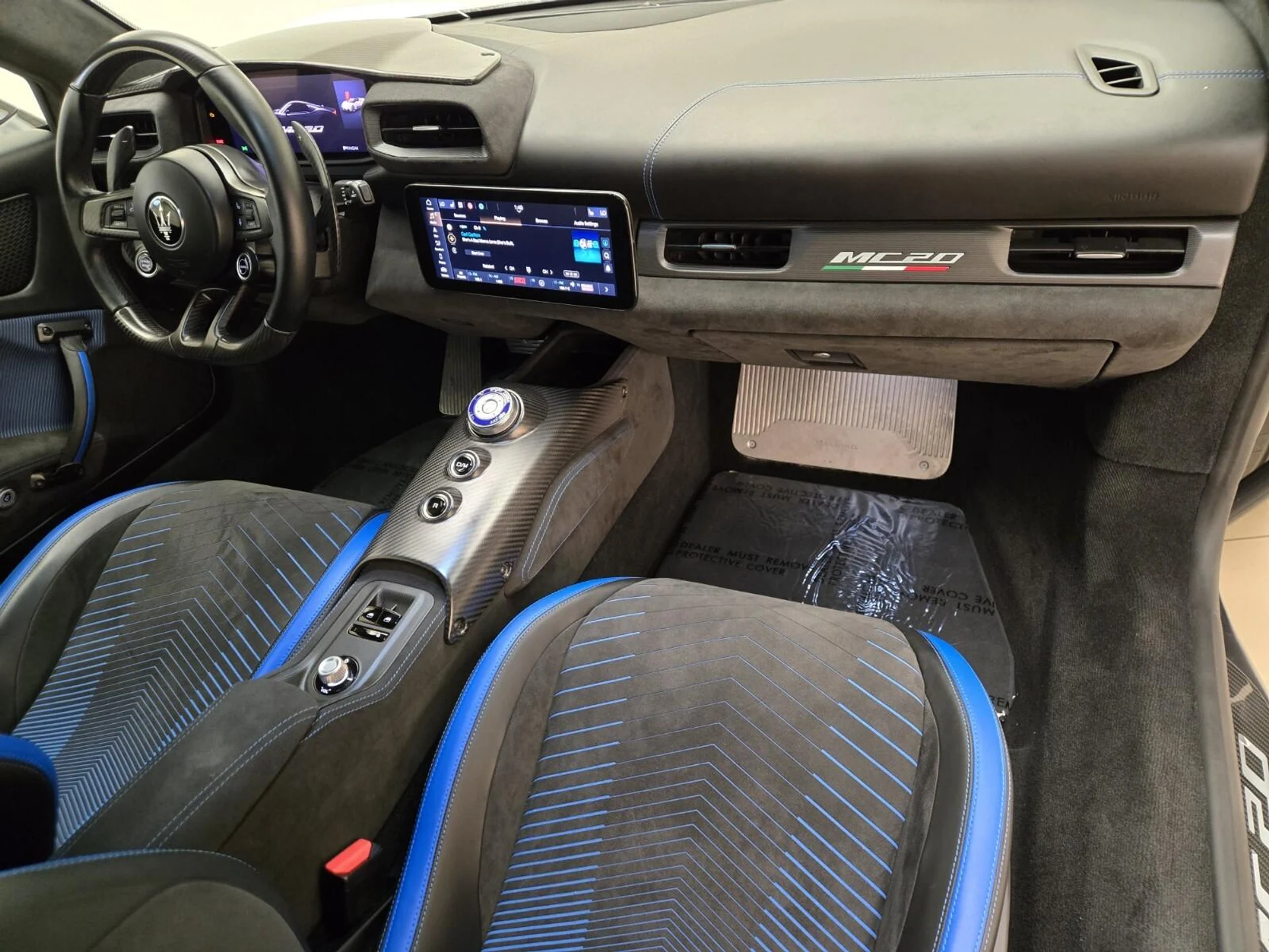 mph022_2812658344_Used_2022_Maserati_MC_20_1777527737_0815d6b70c