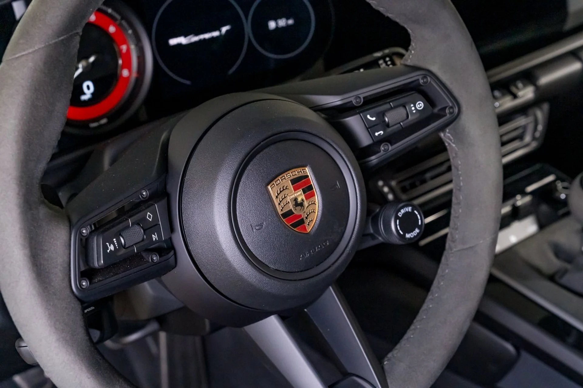 mph022_281464833_9a9a8851c20748fe9705a429376a0fa5_6c5cd0ca6c