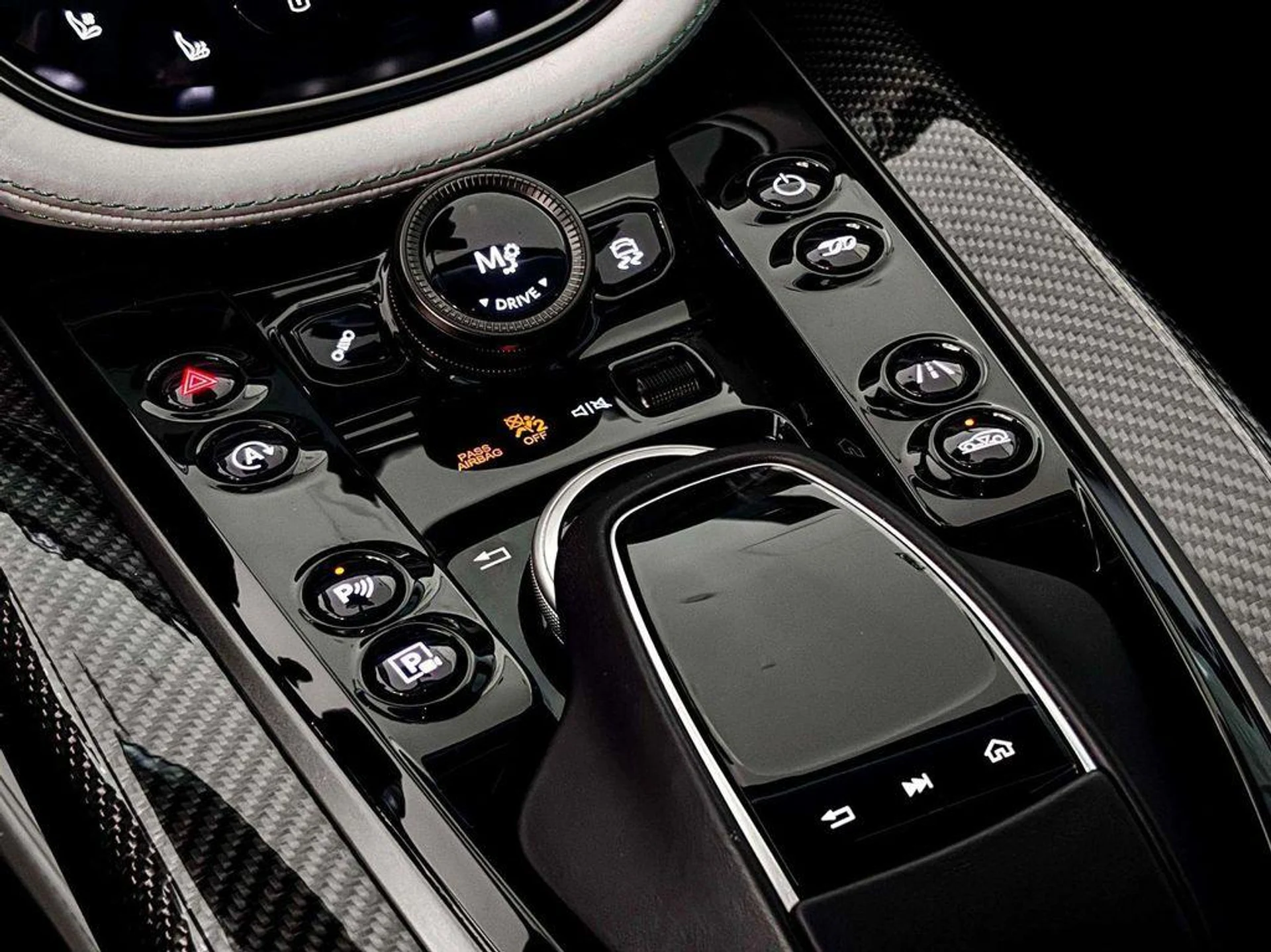 mph022_2815118113_r_L4_I6_Il_Mld_Ox_XU_4nmd2_SH_Bhoo9_Y_29250627d4