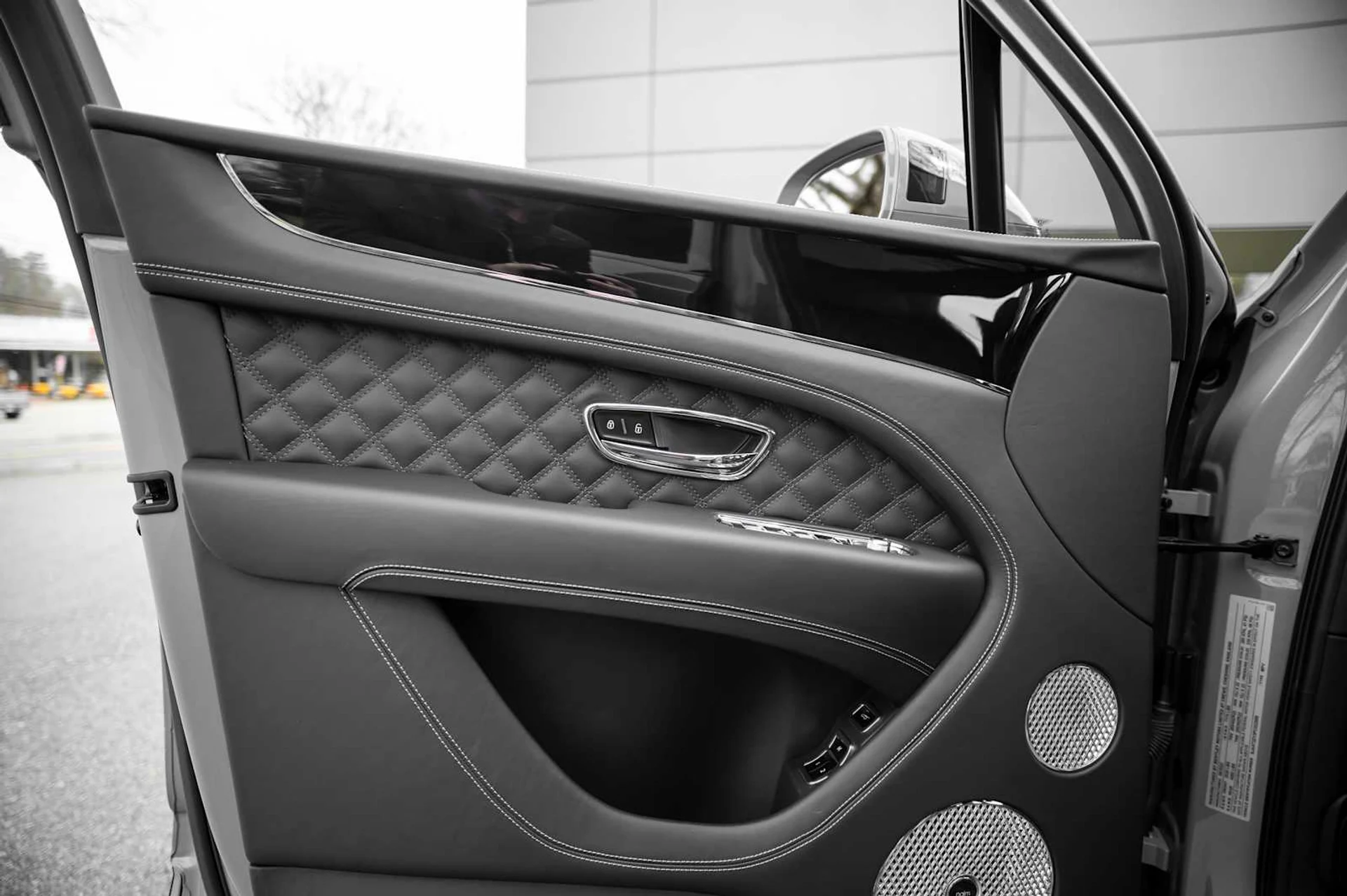 mph022_2817121749_1913f353f18ffb08baeae58f4863d606x_8cbc9f85d2