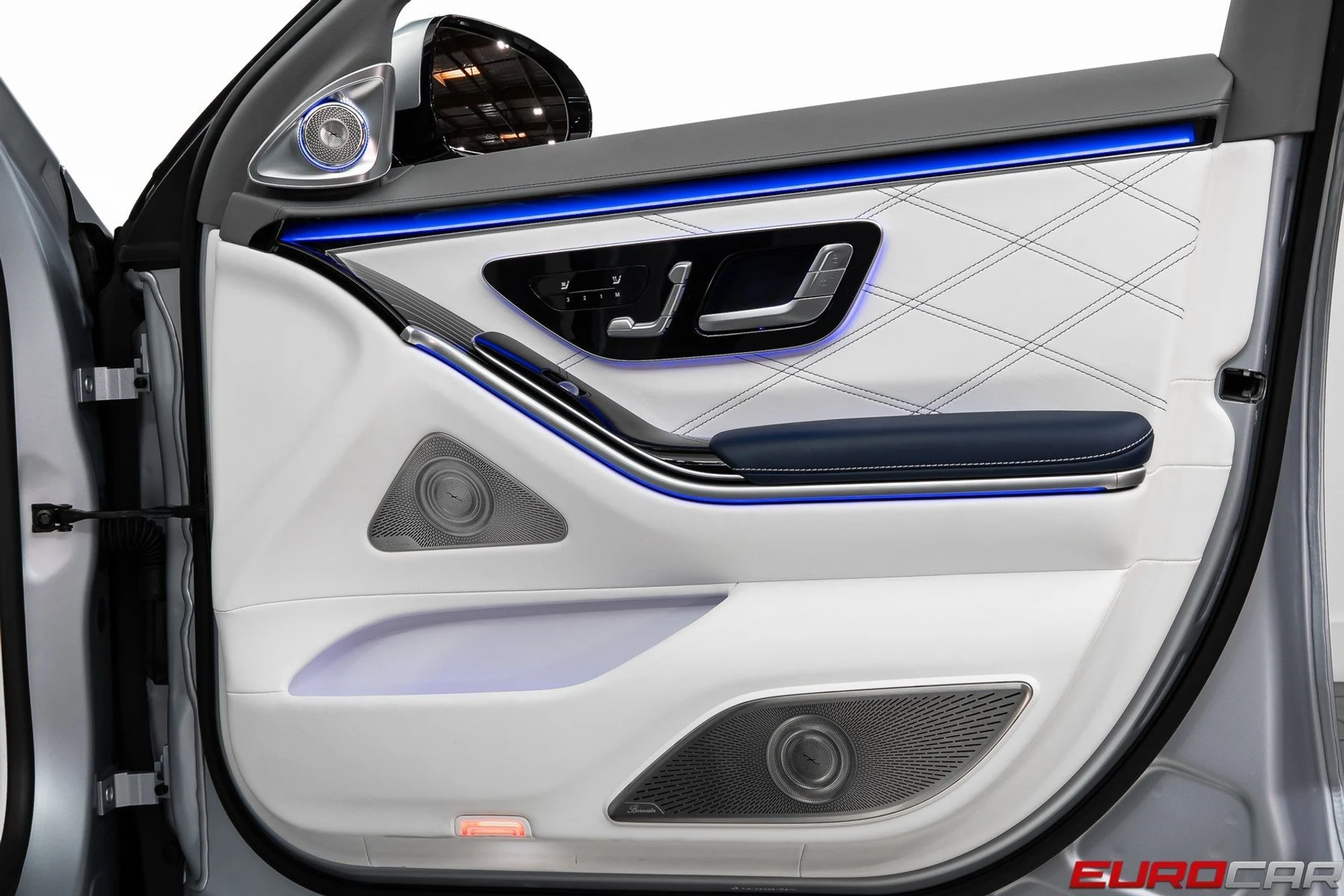 mph022_281936765_image_23_7ec7f3302c