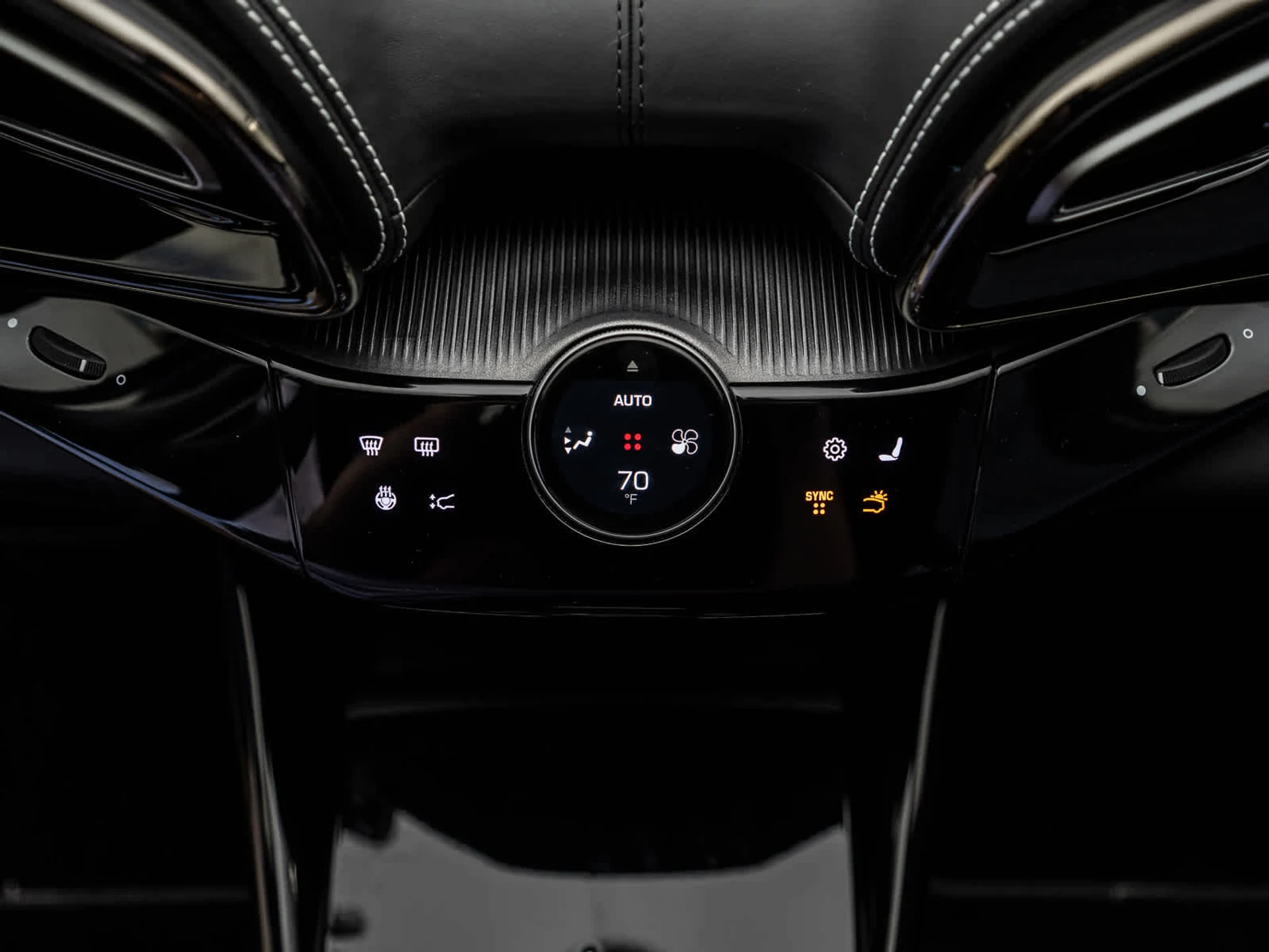 mph022_2820249082_b32a90f99981ec08e216b8a808ec8c98x_35d6dc003a