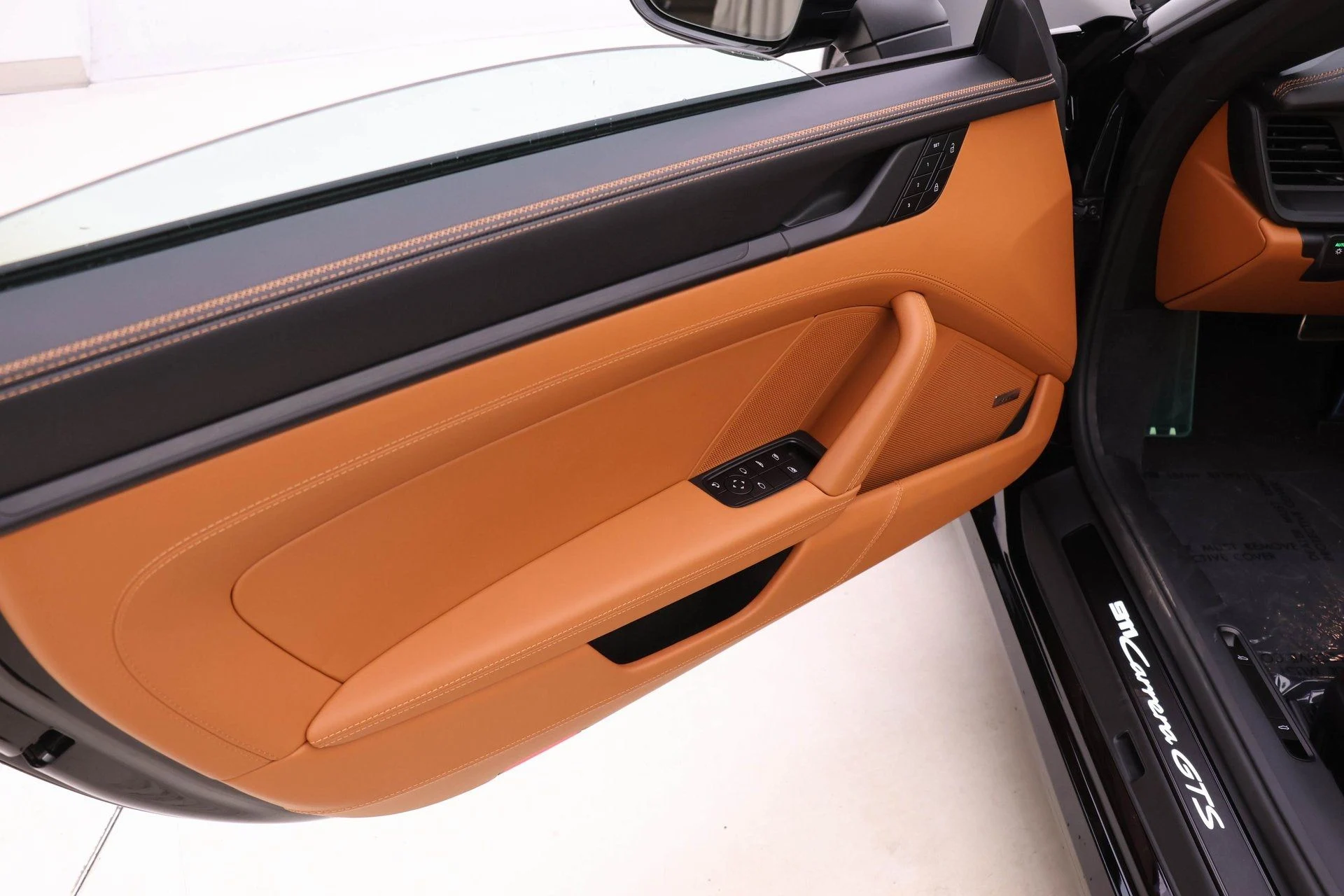 mph022_2823312674_dada6676d495f748f8c80cd45cac46db_b77dd48a4d