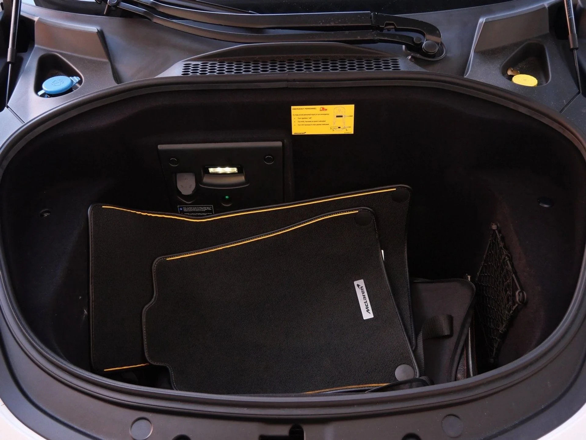 mph022_2829586610_b7ba245e90ebe76b80f3dd11f87da53fx_8acf9aad0a