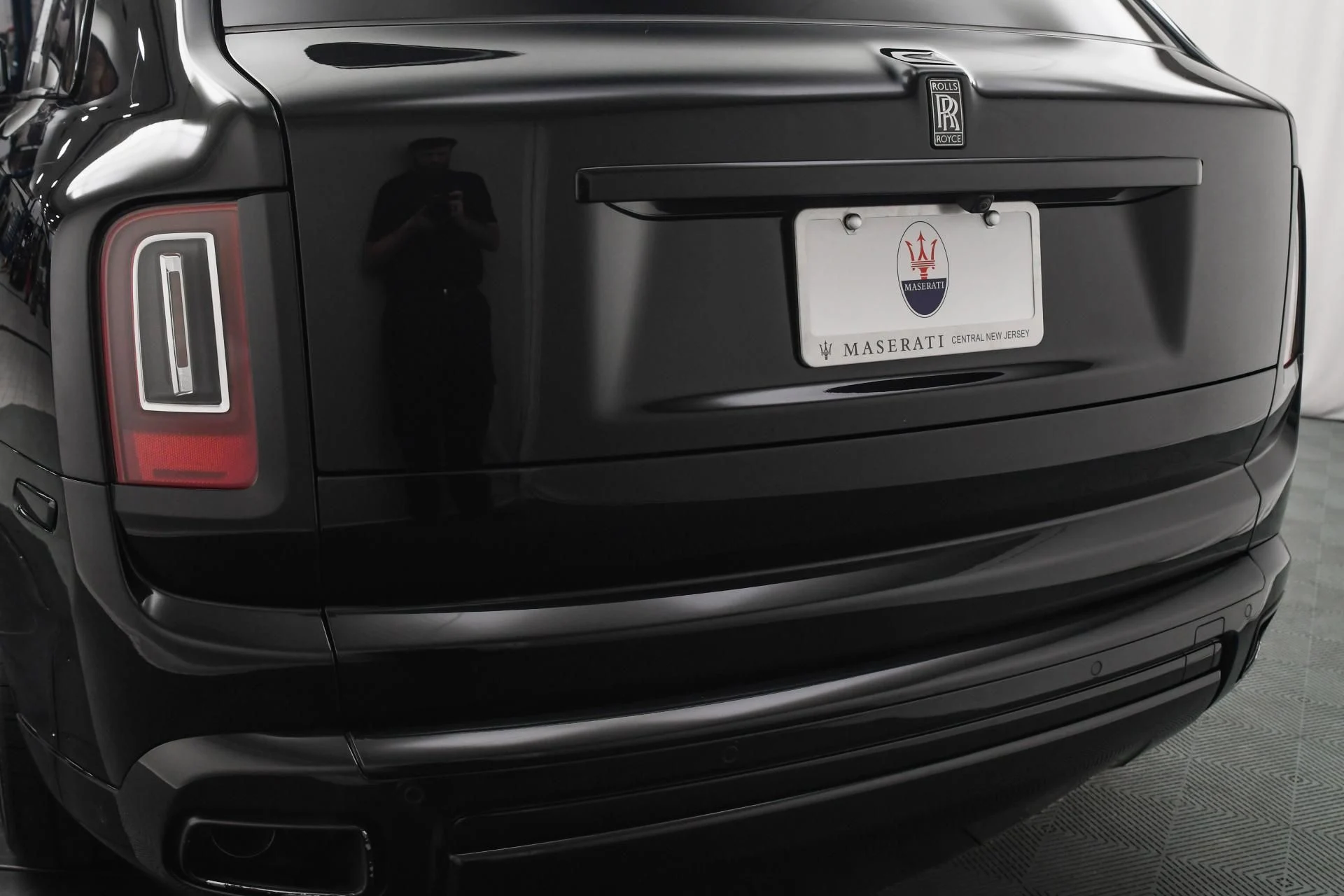 mph022_2830182749_Used_2020_Rolls_Royce_Cullinan_1753776524_ac73896422