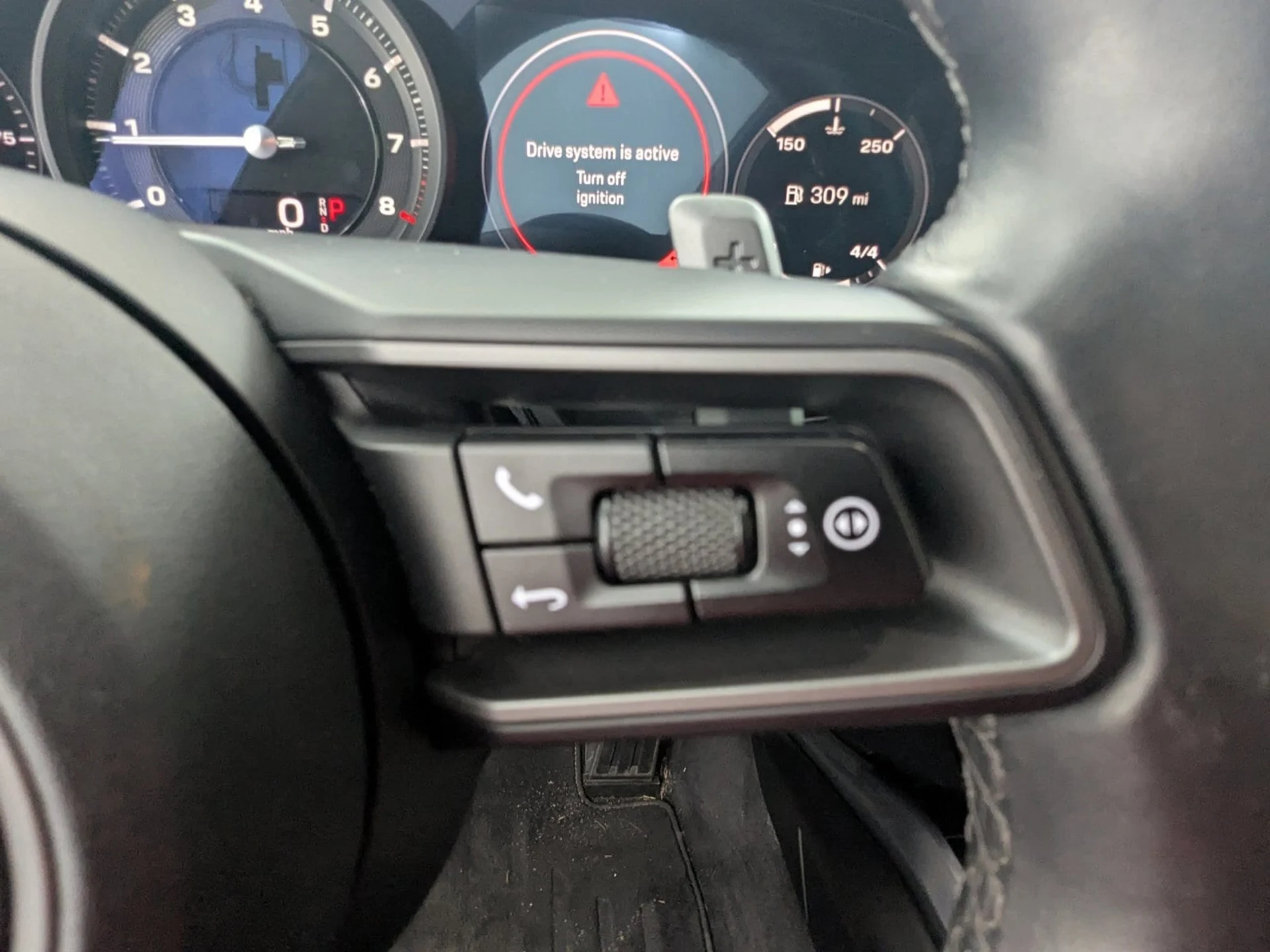 mph022_2830260516_e8655aed1b02dee613843fa880f3516fx_3deef9d1cb