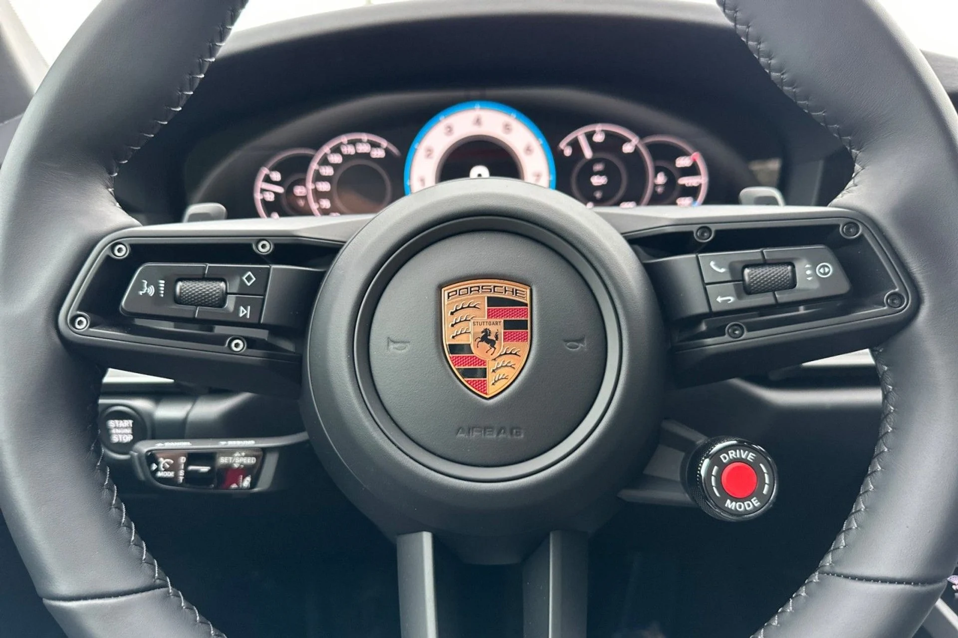 mph022_2830361251_86d46a77da900bfb794244228d3b3da9_a83b897df4