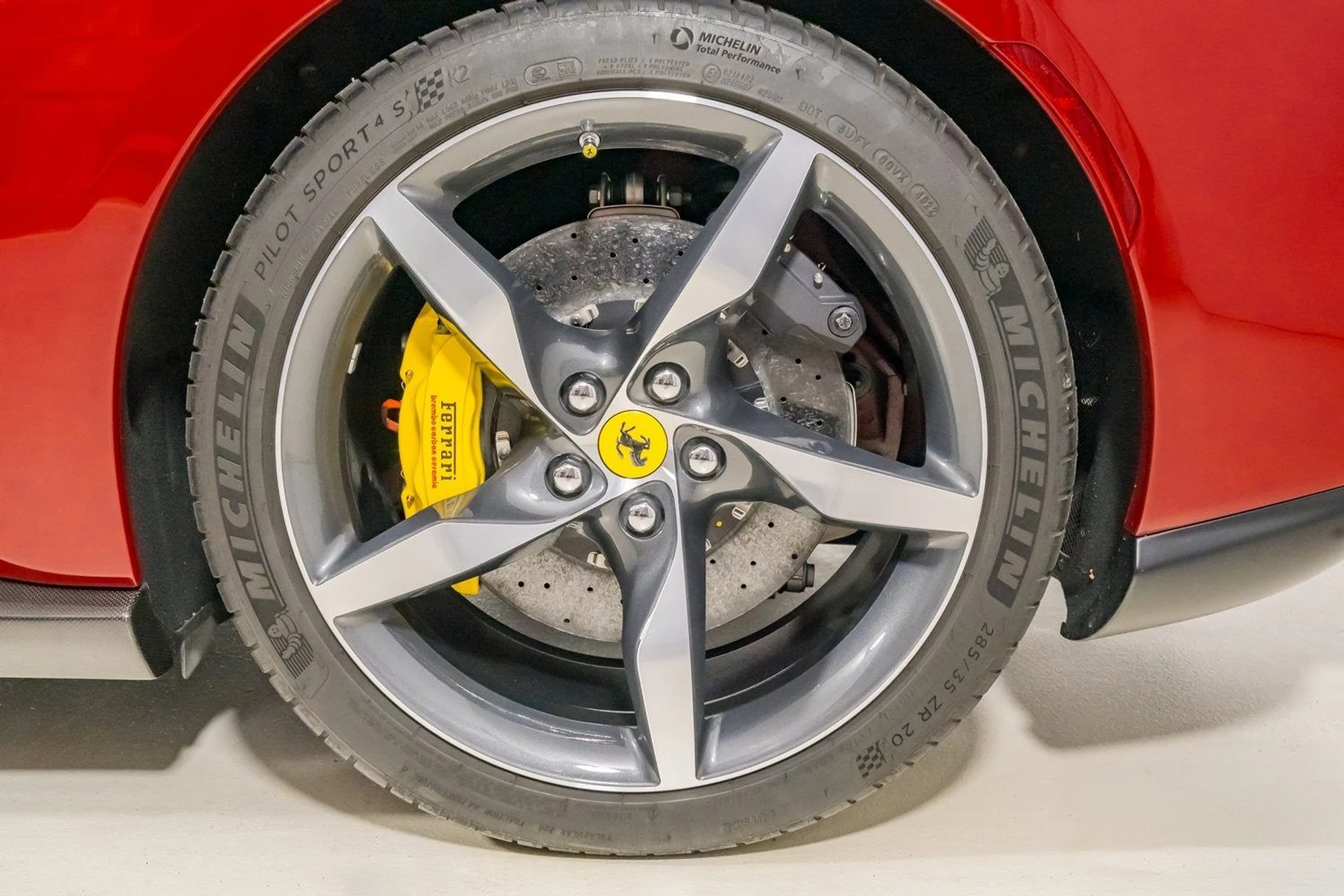 mph022_2840741699_8d40c127d8b54113a99eb050f8df6cf1_703fe2f40e